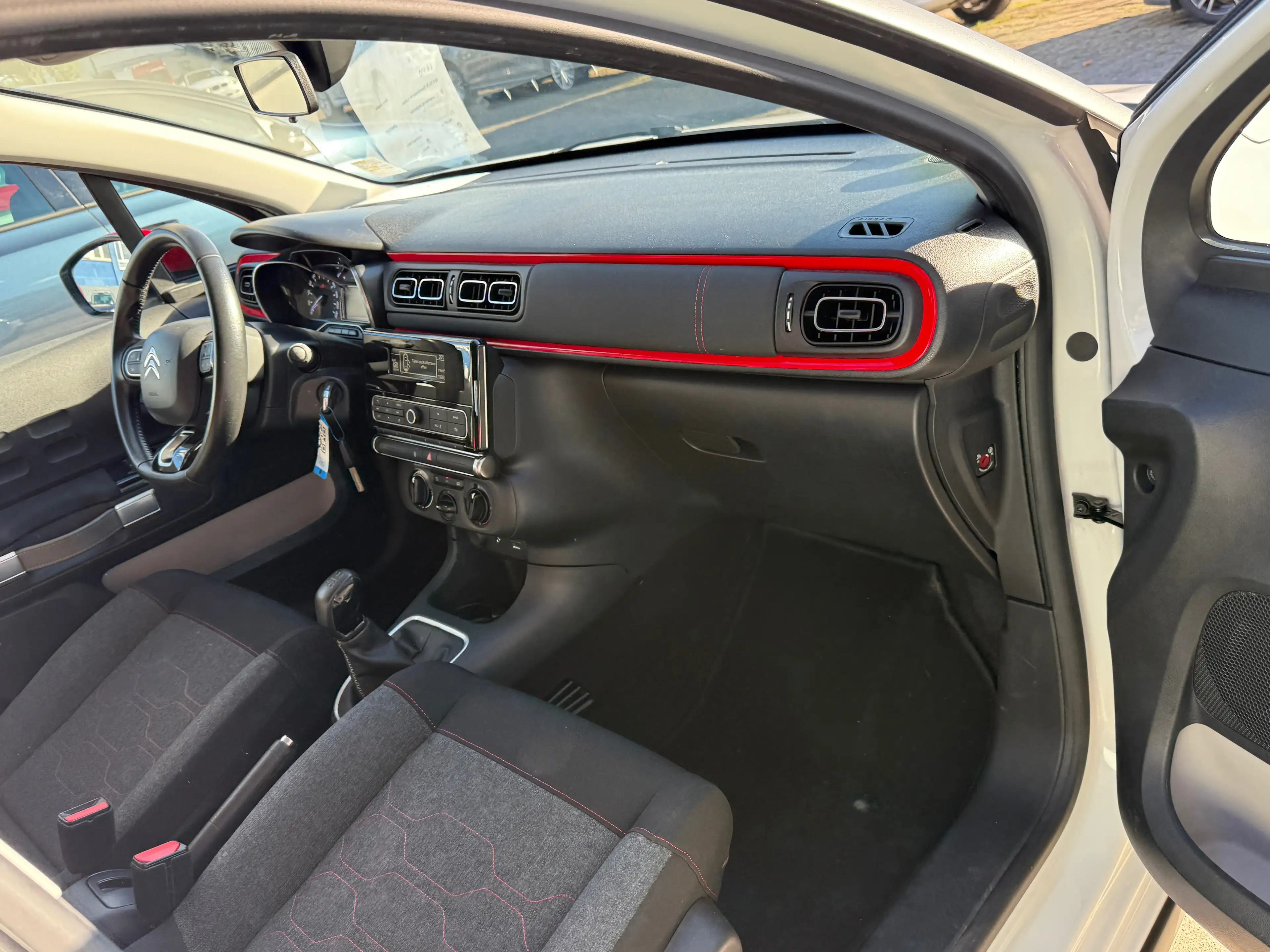 Citroen C3 Feel Tüv Neu — photo 7