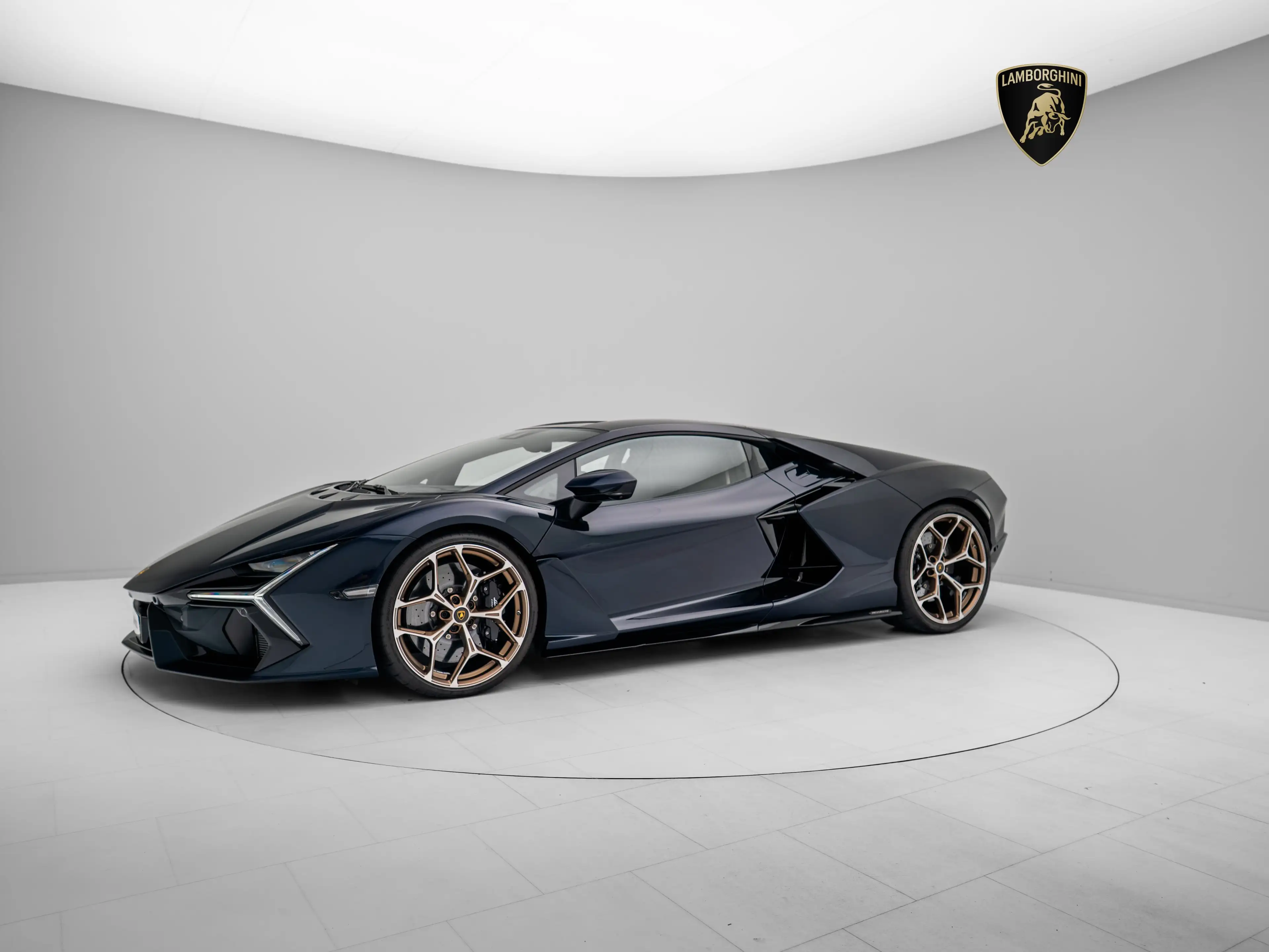 Lamborghini Revuelto I Ad Personam I Lamborghini Hamburg — photo 6