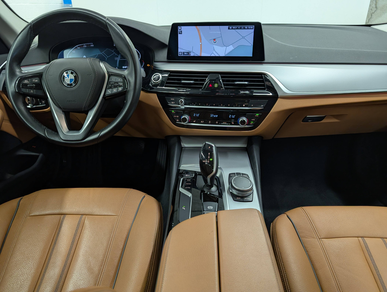 BMW 520 dA Berline **CUIR-LED-NAVI-CAMERA-DIGITAL COCKPIT** — photo 6