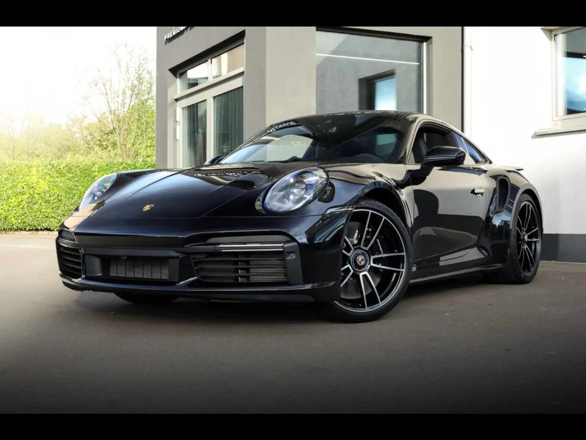 포르쉐 911 Turbo S Coupe 2024 검정 사진 1