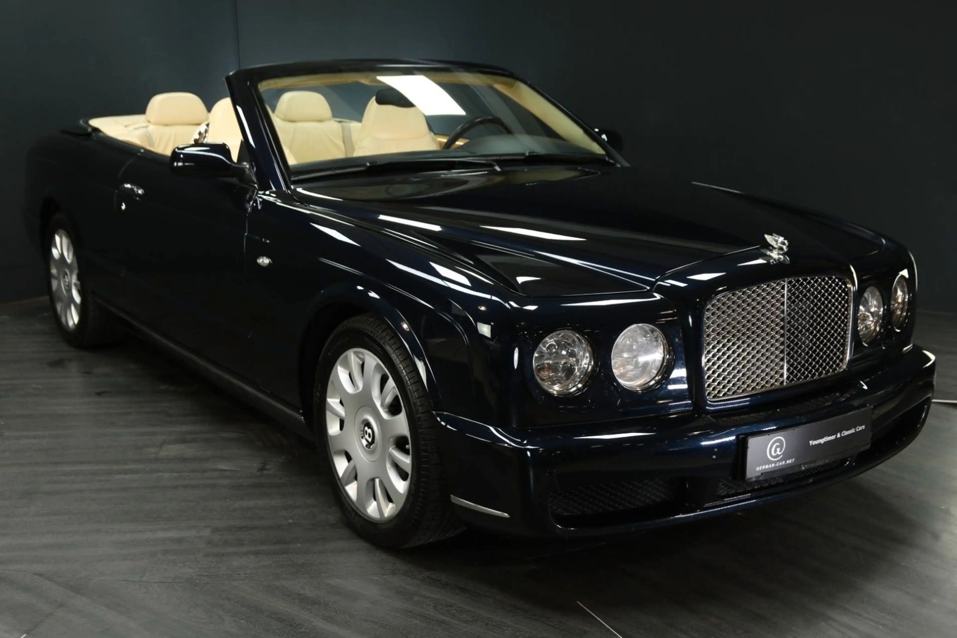 Bentley Azure Cabrio — photo 7