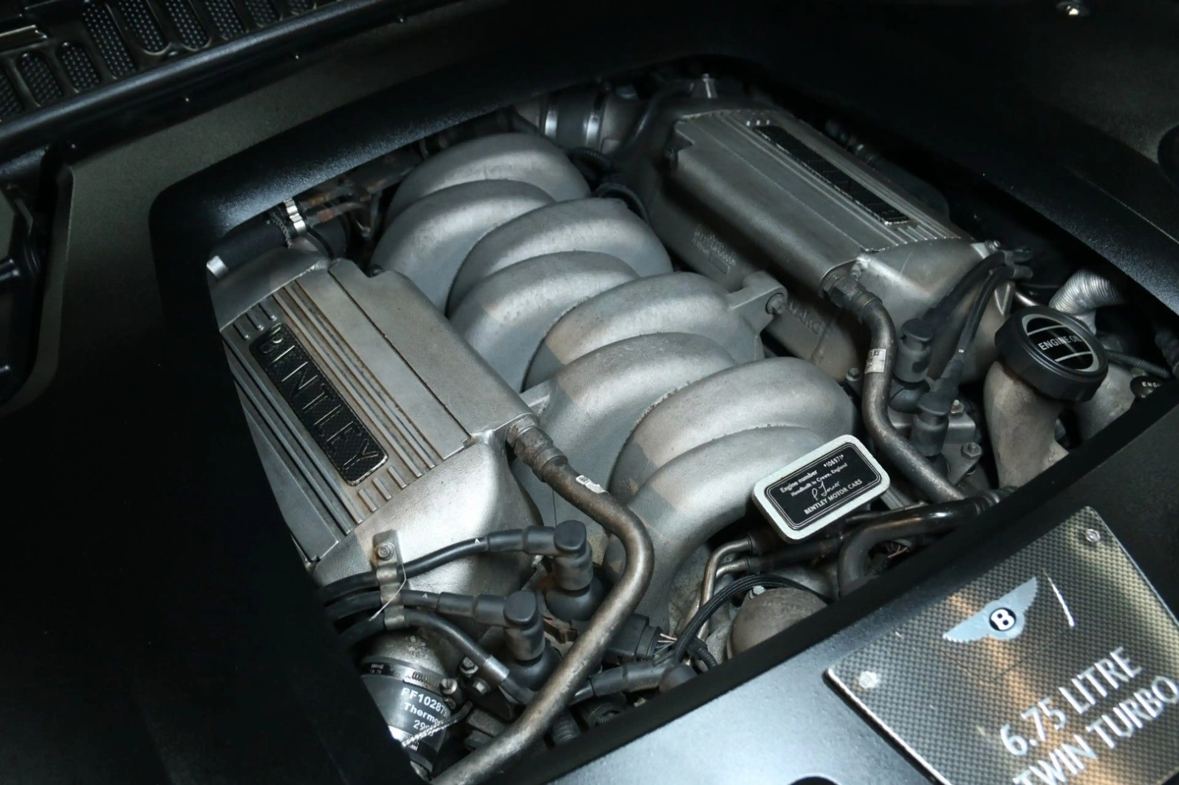 Bentley Azure Cabrio — photo 46