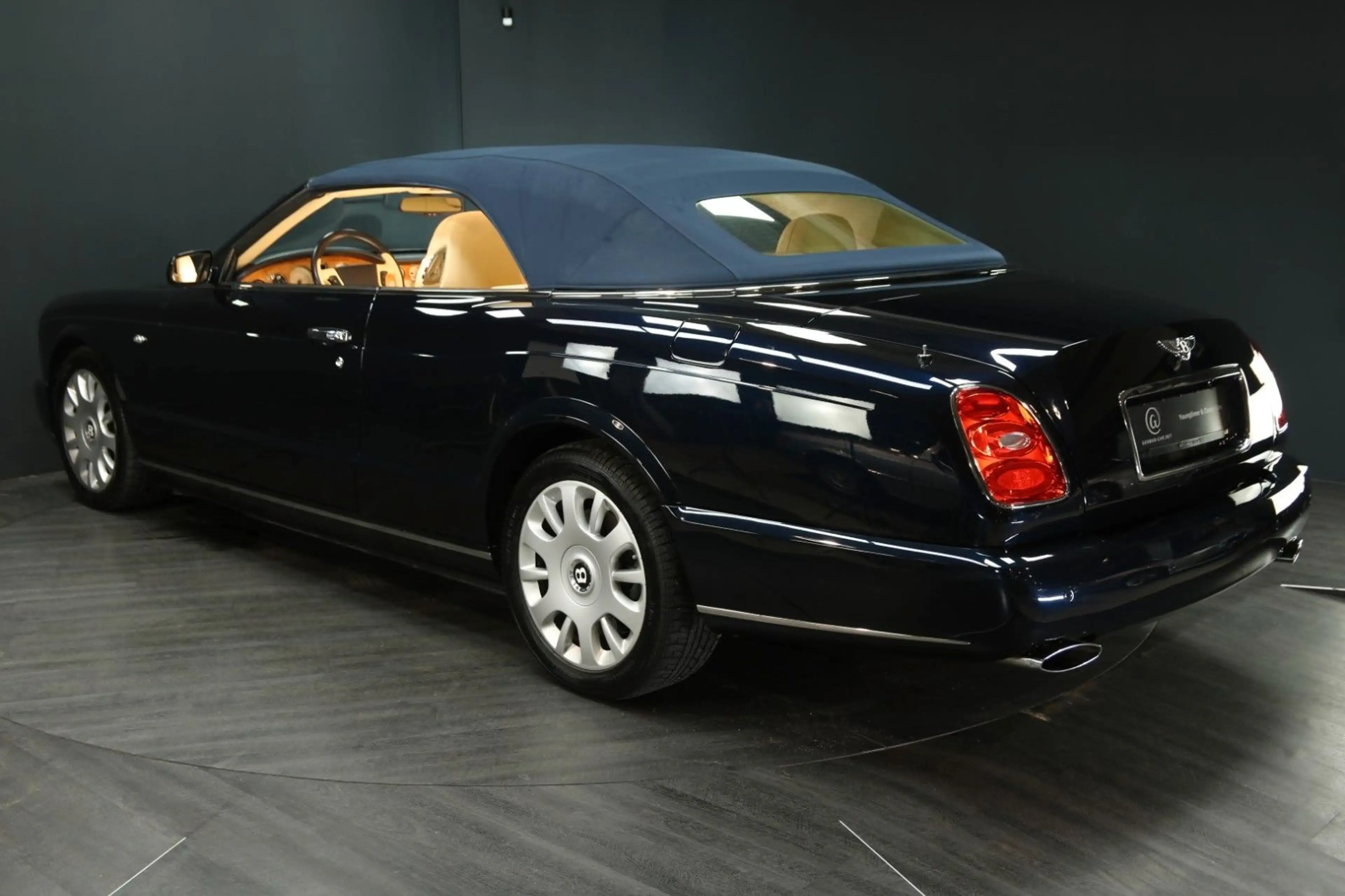Bentley Azure Cabrio — photo 40