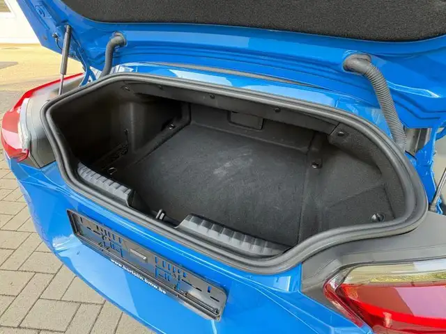 BMW Z4 view 12
