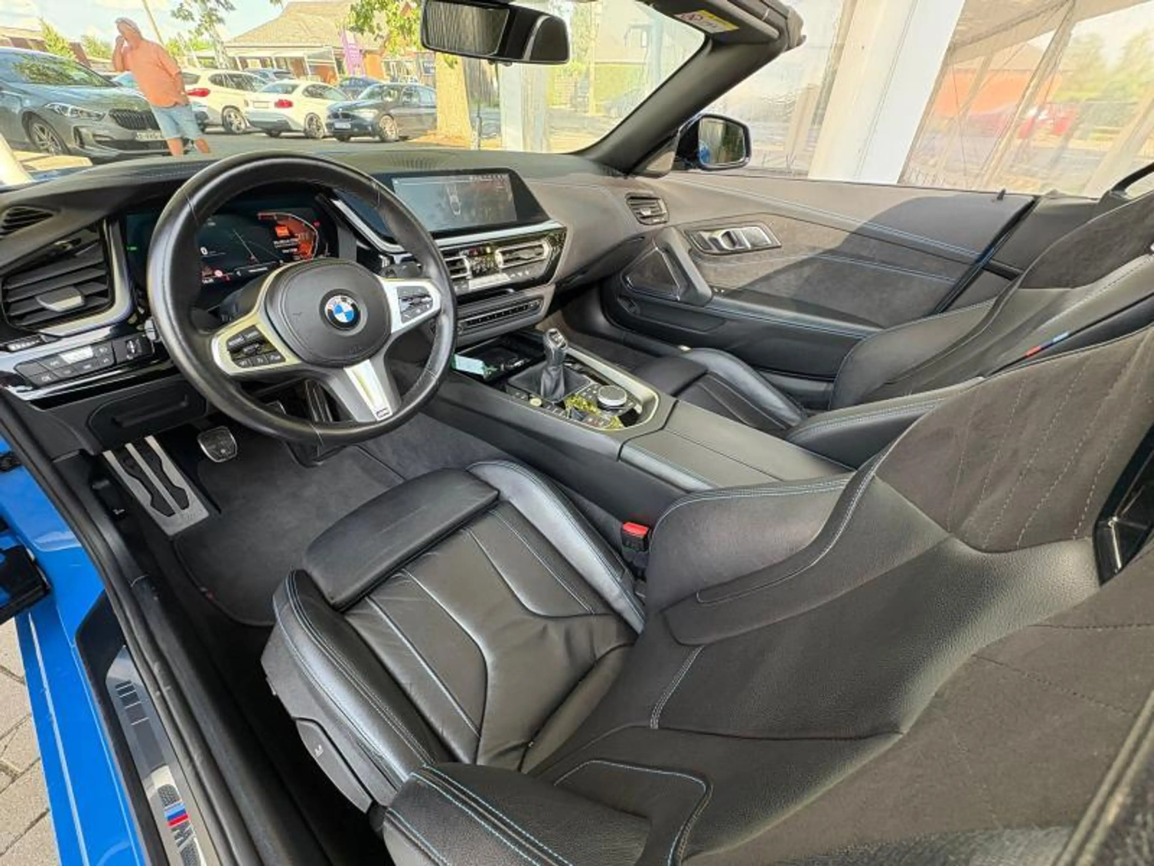 BMW Z4 sDrive 20iA Pack M Sport Shadow — photo 6