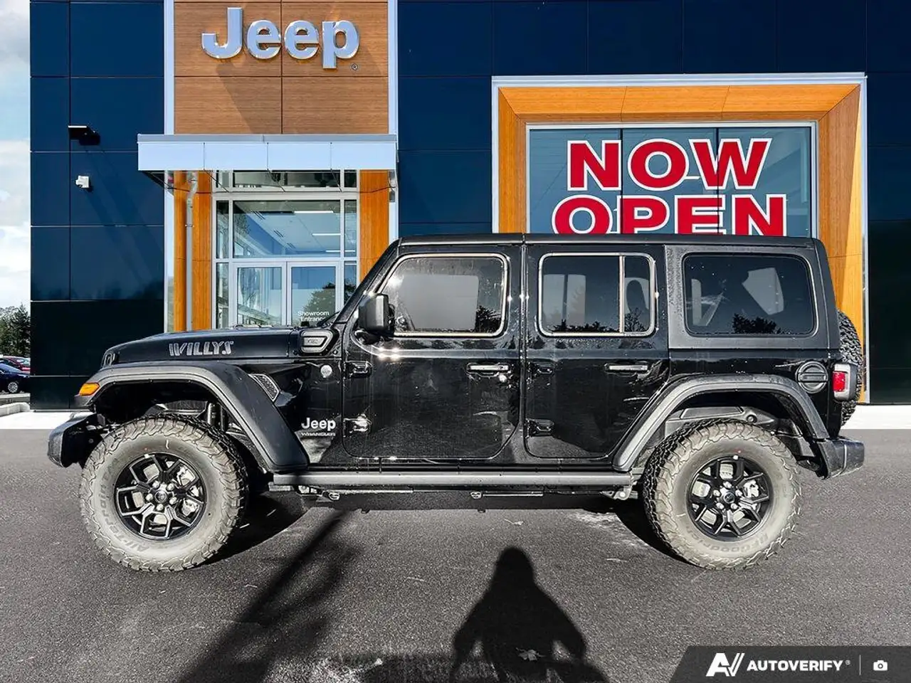 Jeep Wrangler снимка Jeep Wrangler