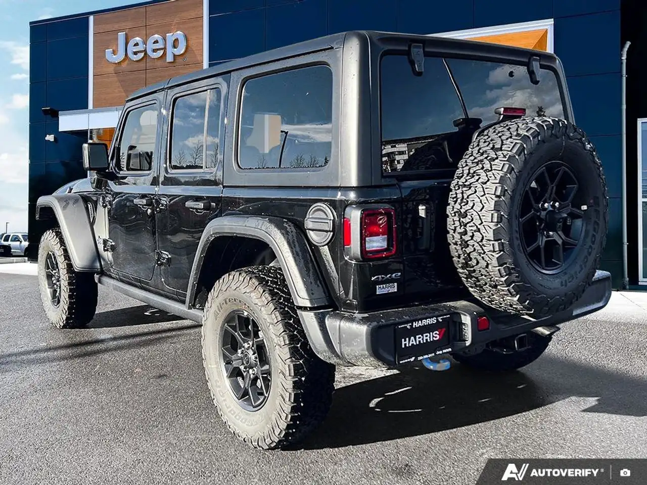 Jeep Wrangler снимка Jeep Wrangler