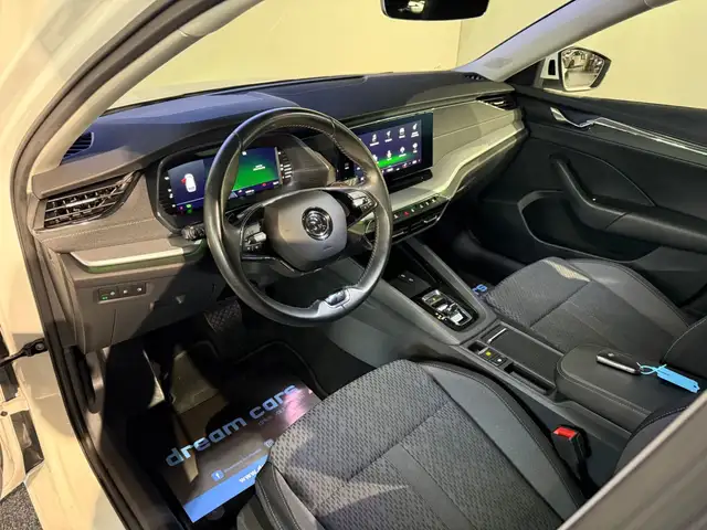 Skoda Octavia view 18