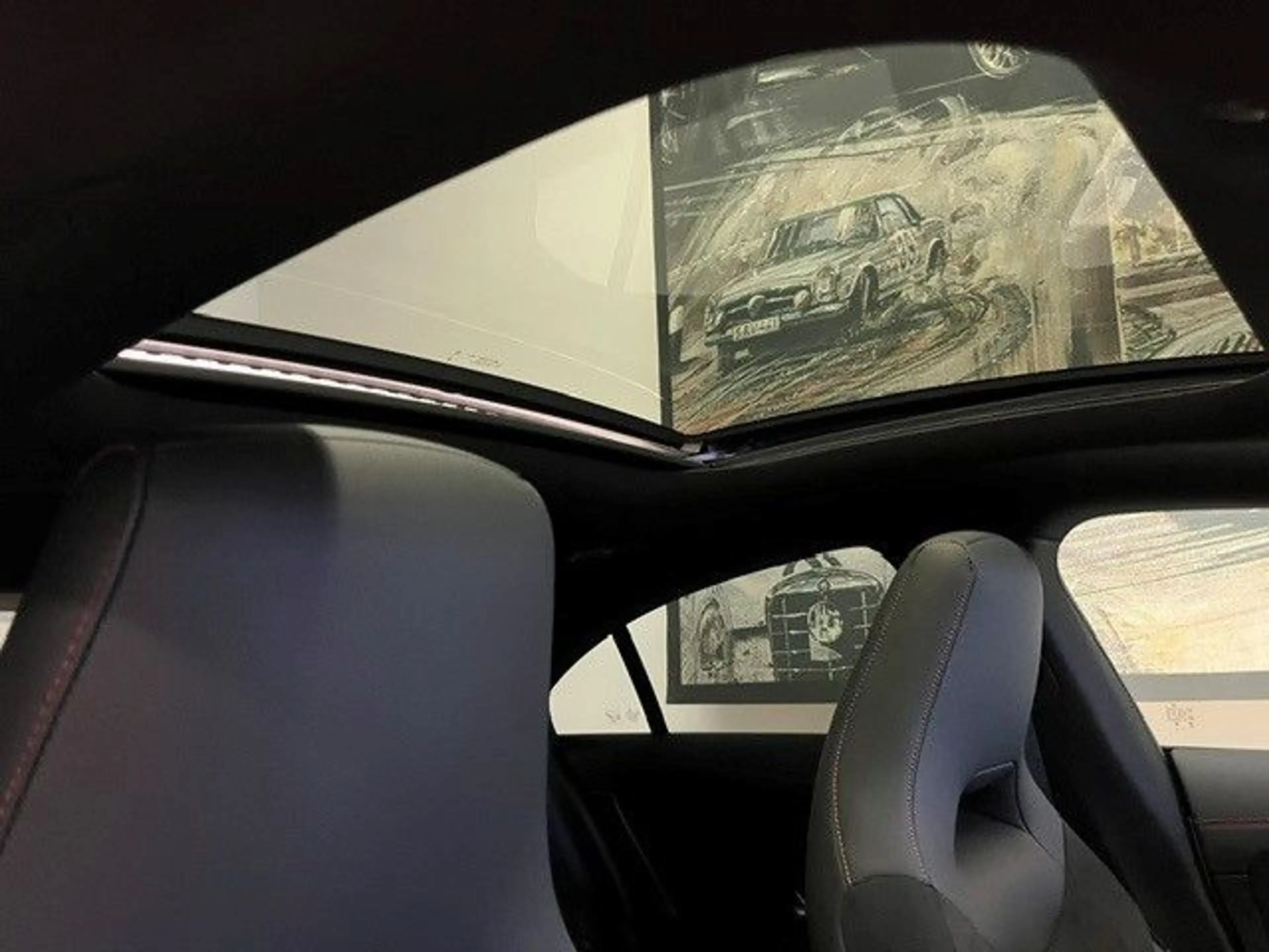 Mercedes-Benz CLA 250 e Coupe AMG-Line Panorama Soundsystem — photo 6