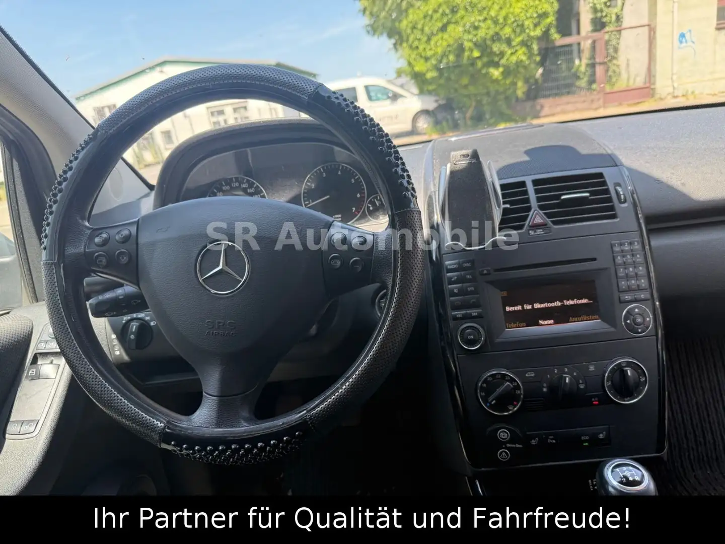 Mercedes-Benz A 180 2.HAND*KLIMAANLAGE*SHZ*PDC* Silber - 2