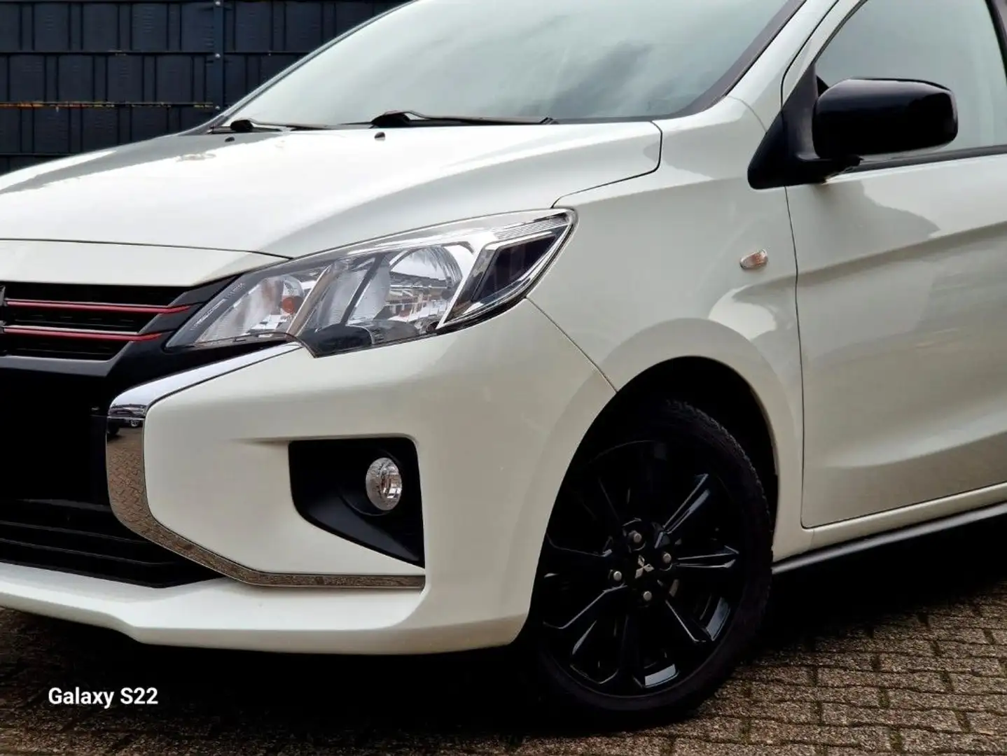 Mitsubishi Space Star Spirit+ Black Klima SH Navi Weiß - 2