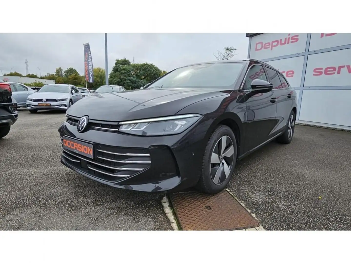 Volkswagen Life Plus 1.5 eTSI 150cv DSG7 + Attelage Trailer A crna - 2
