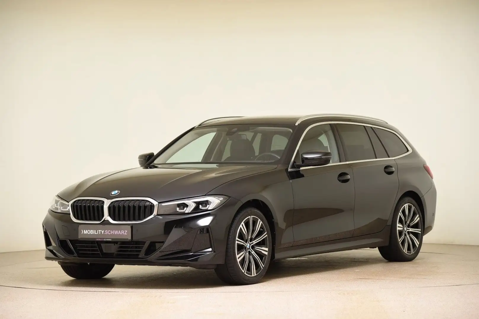 BMW 320 d Touring xDrive Keyless DriveAss Pano LED Schwarz - 1