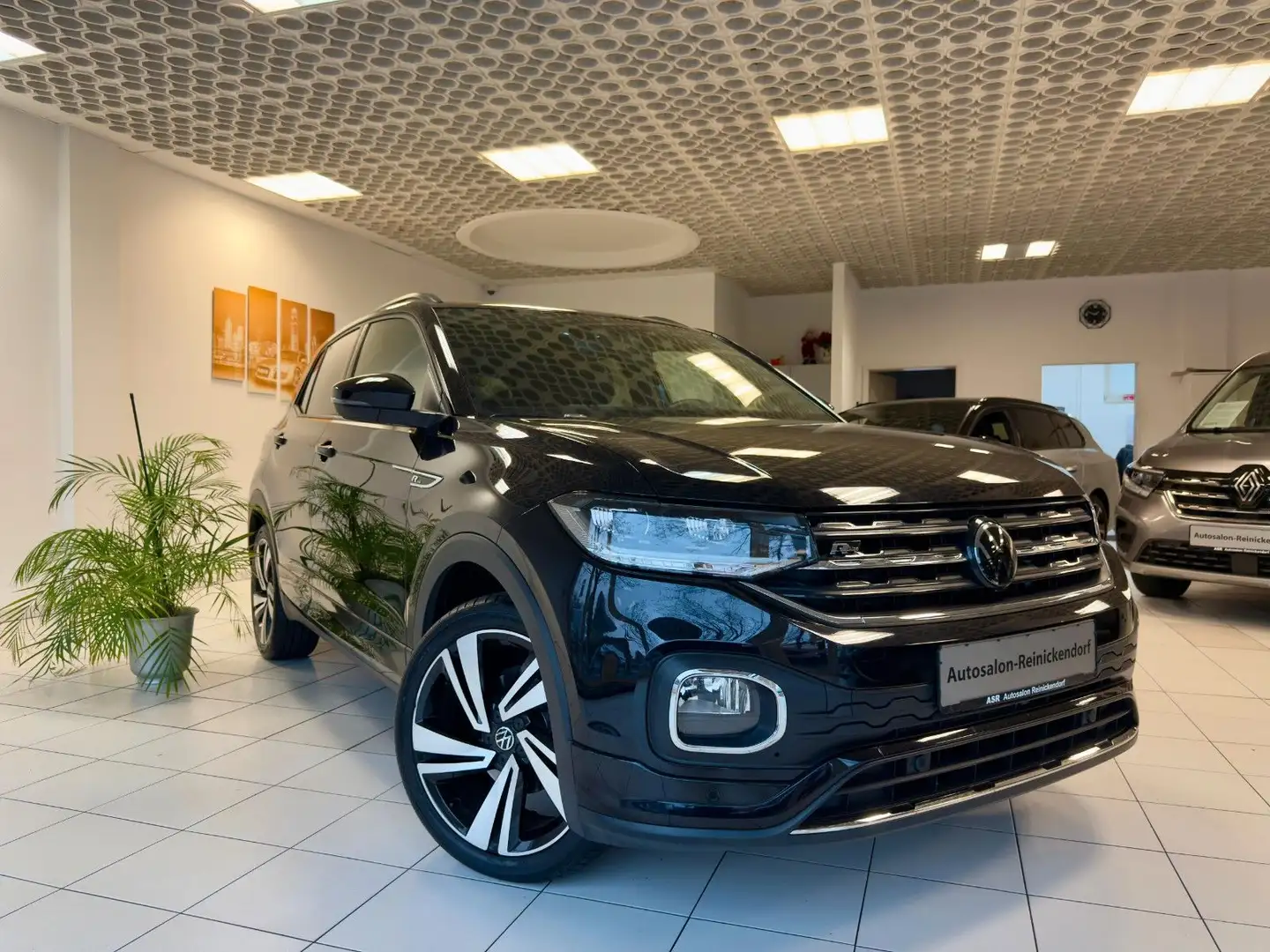 Volkswagen T-Cross 1.0 TSI DSG R-Line*ACC*Kam*LED*Navi* Zwart - 1