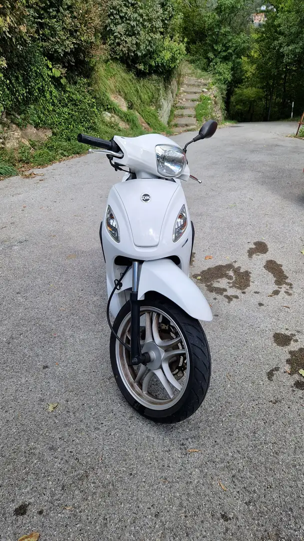 SYM Symphony 125 Cargo Blanc - 1