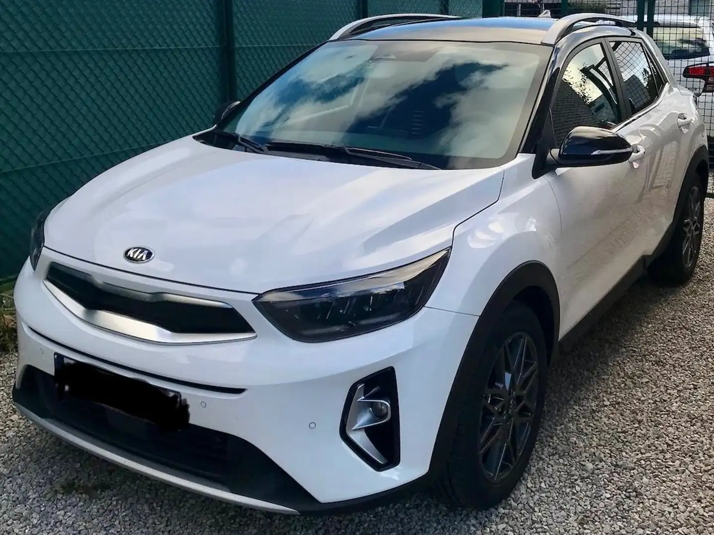 Kia Stonic Black Edition 1.0T ISG 6 Blanc - 2