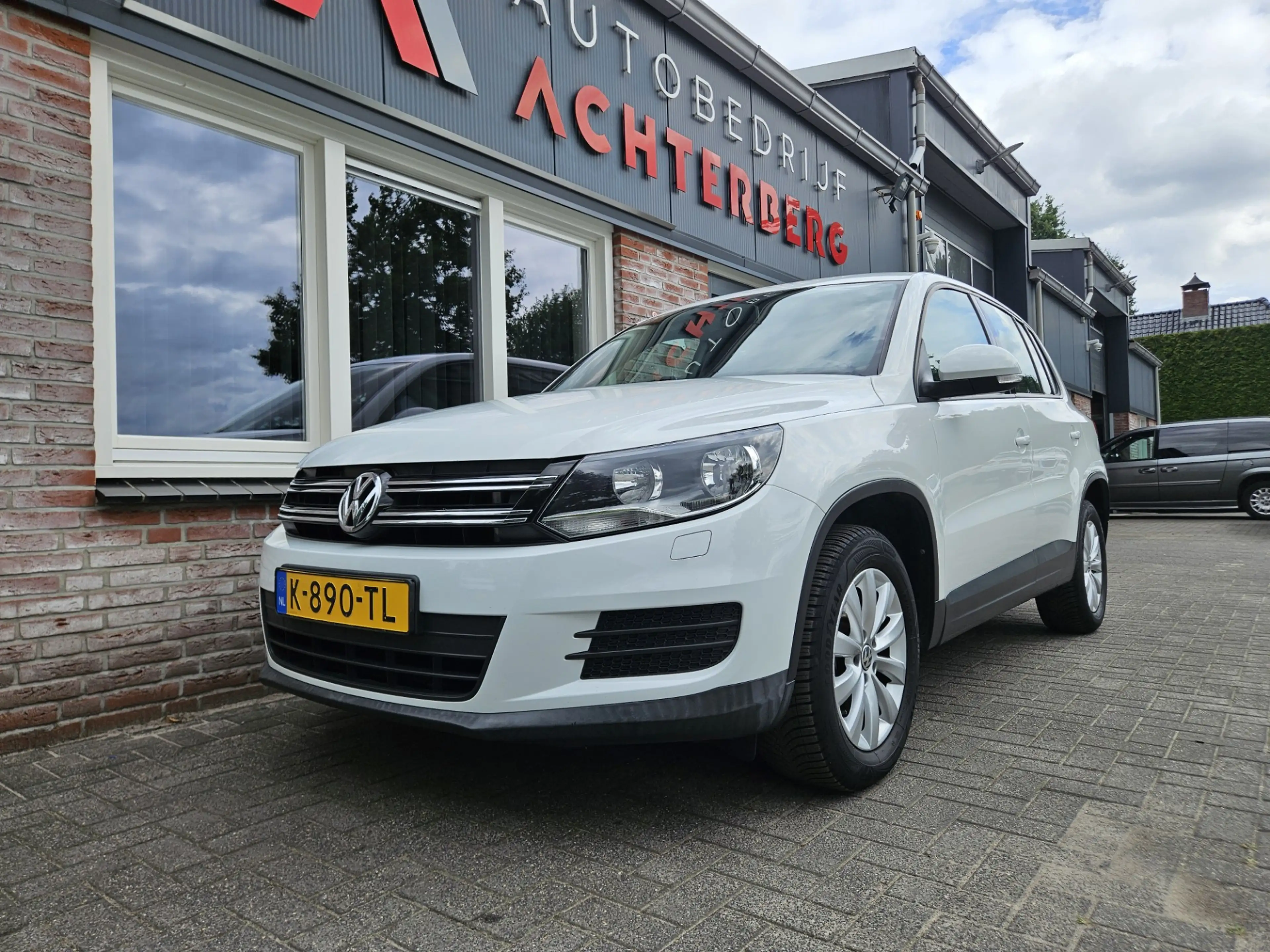 Volkswagen Tiguan 1.4 TSI Sport&Style Trekhaak! Navigatie! Nette Aut — photo 5
