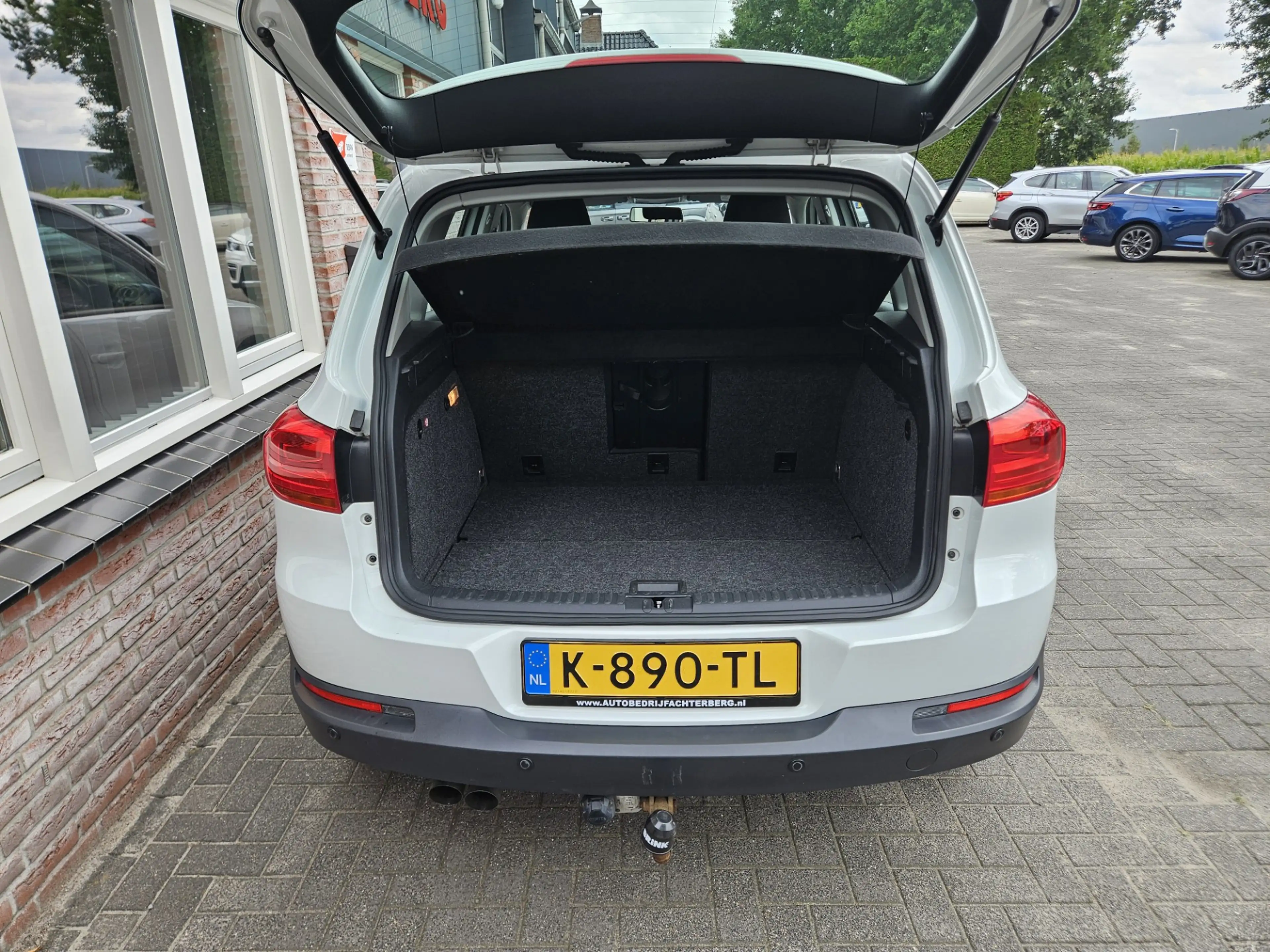 Volkswagen Tiguan 1.4 TSI Sport&Style Trekhaak! Navigatie! Nette Aut — photo 33