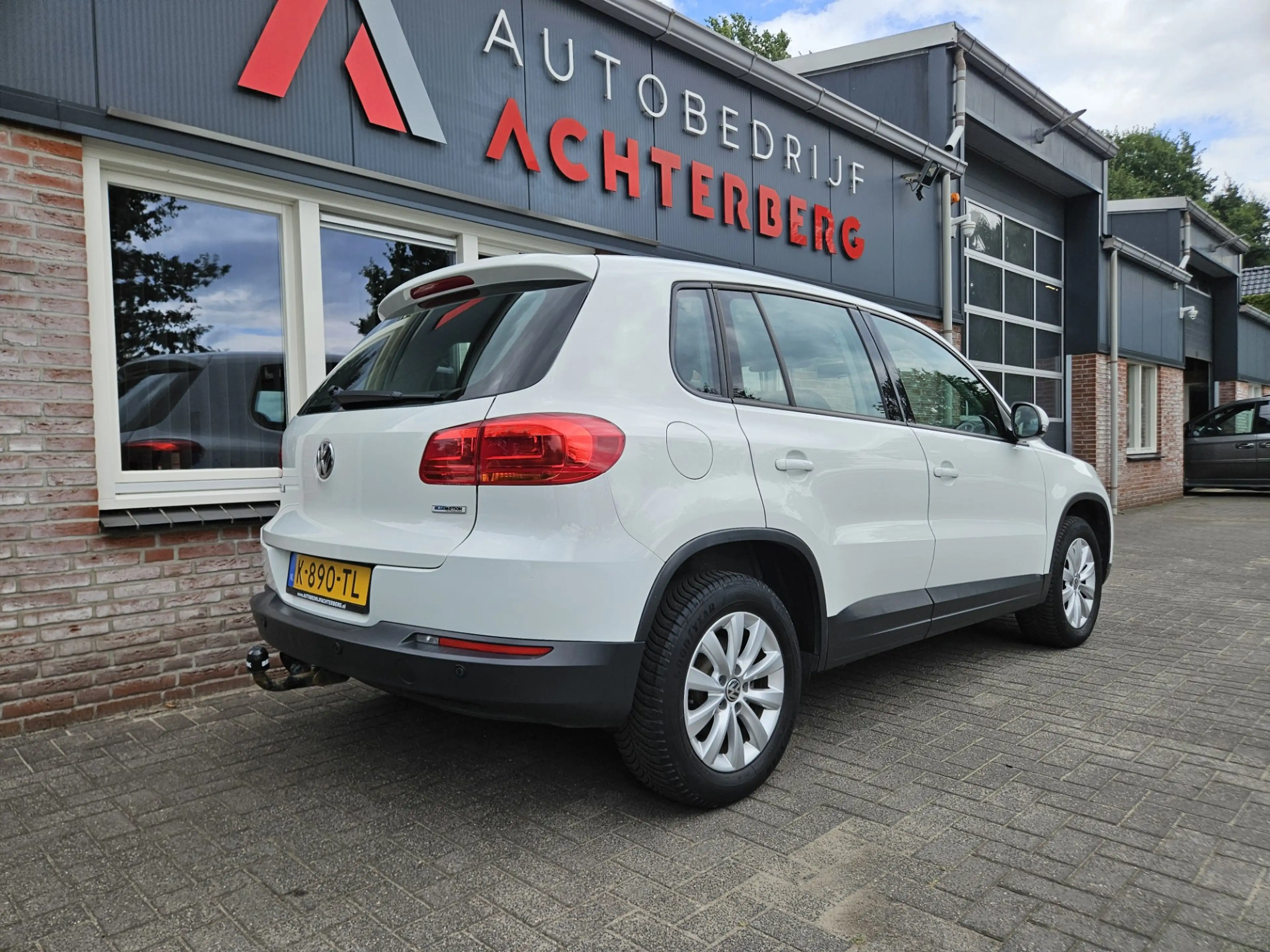 Volkswagen Tiguan 1.4 TSI Sport&Style Trekhaak! Navigatie! Nette Aut — photo 13