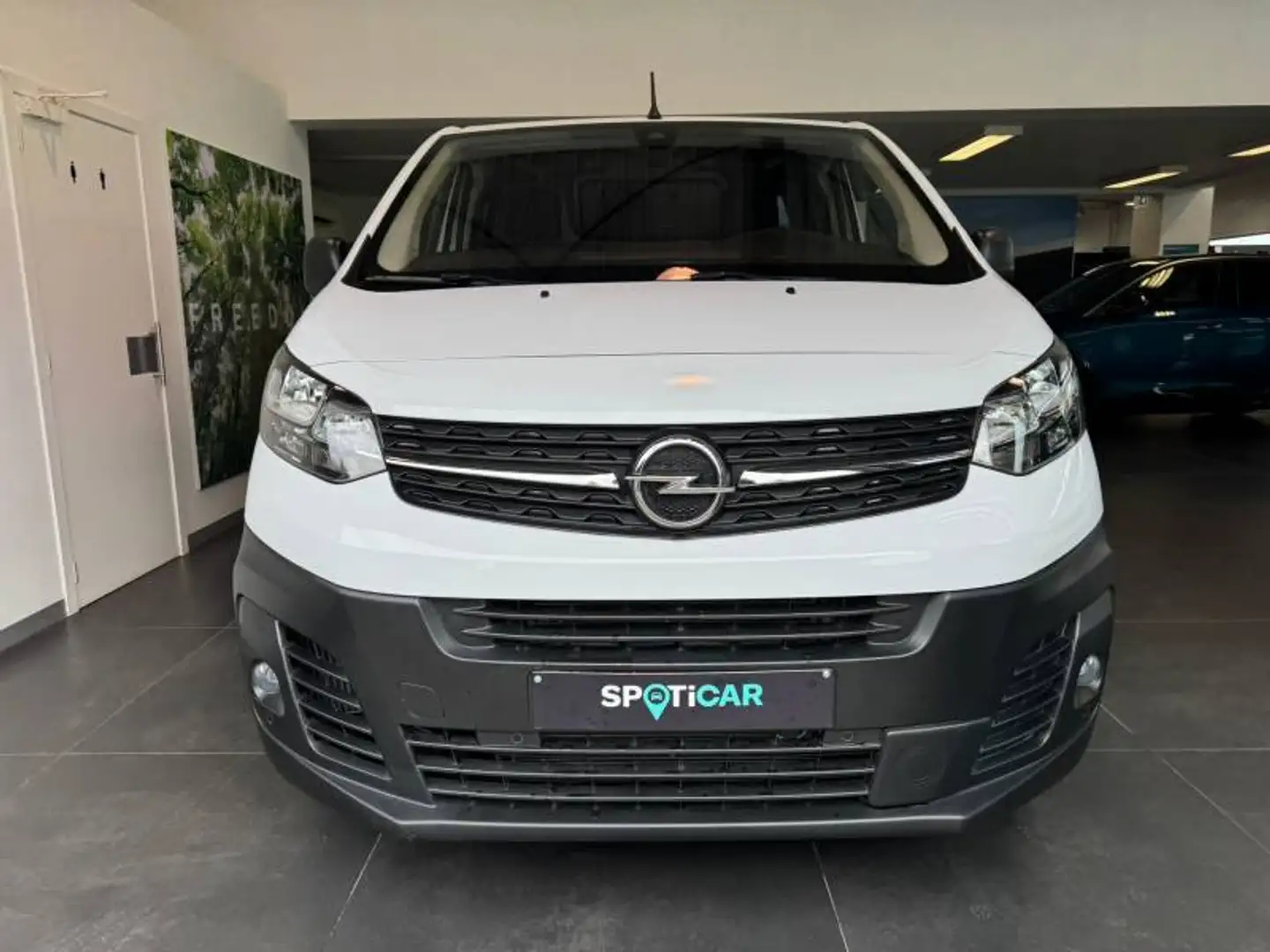 Opel Vivaro 3 2.0 BlueHDi 145 BVM6 €6.4 L3H1 - Wit - 2