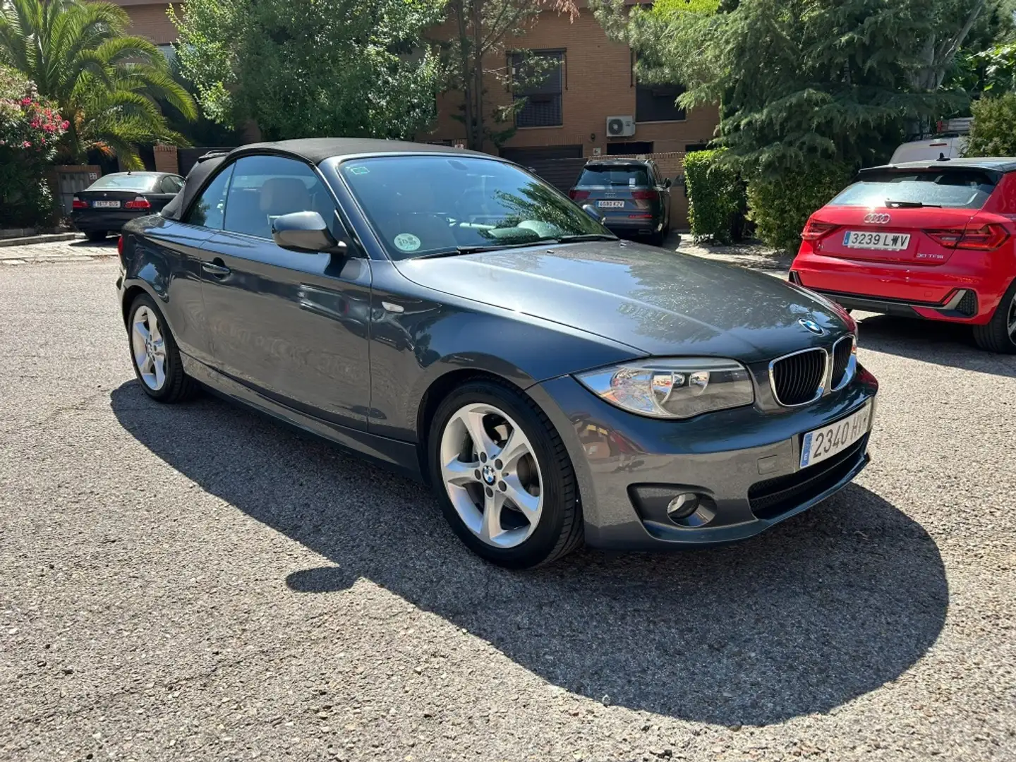 BMW 118 118dA Cabrio - 2