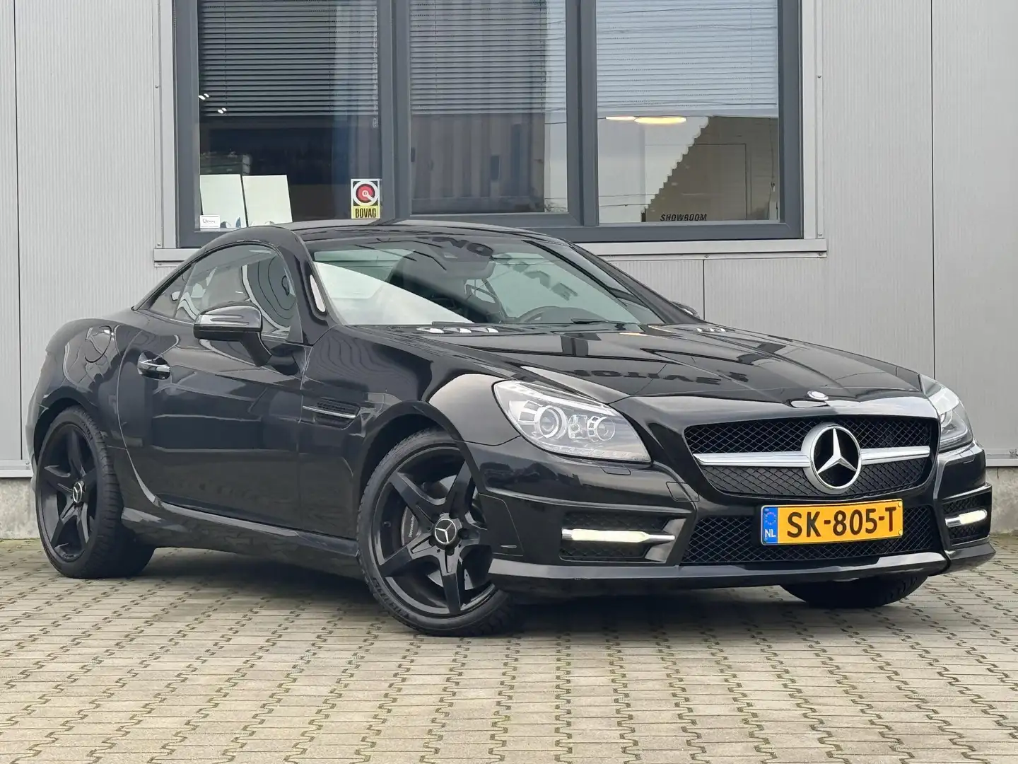 Mercedes-Benz SLK 350 Edition 1 306 PK | Nekverwarming | Sportuitlaat | Černá - 2