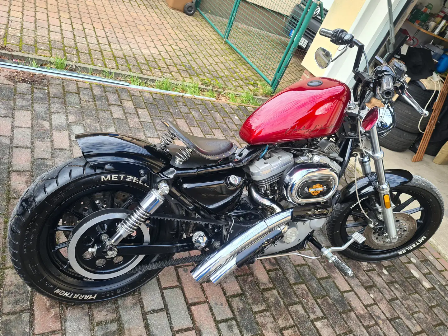 Harley-Davidson Sportster 1200 Чорний - 1