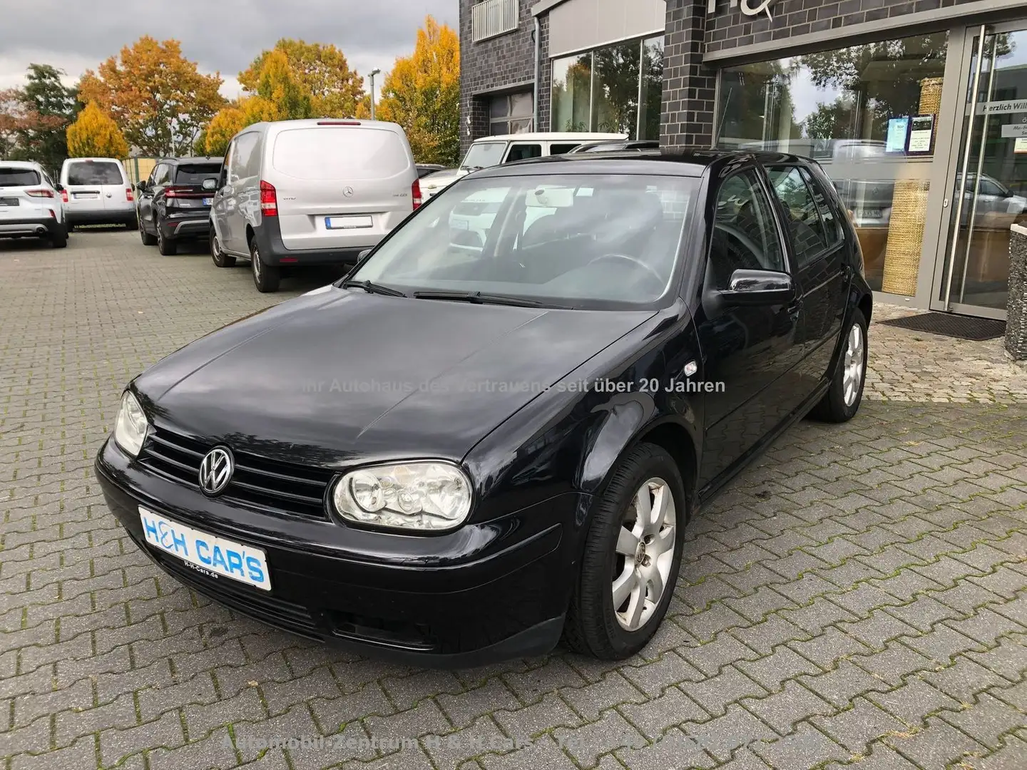 Volkswagen Golf IV 1.4 16V Pacific Klima Alu Tüv 02/2027 Schwarz - 1