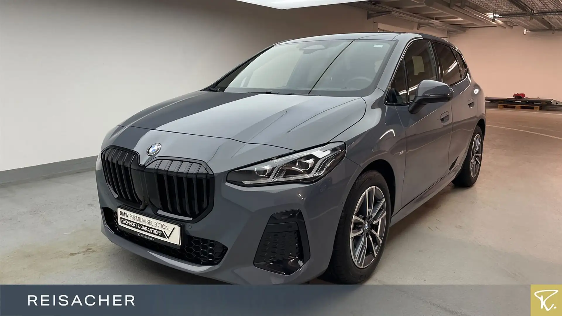 BMW 218 218d A Active Tourer M-Sport,AHK,LCProf,HUD,PA+ Grau - 1