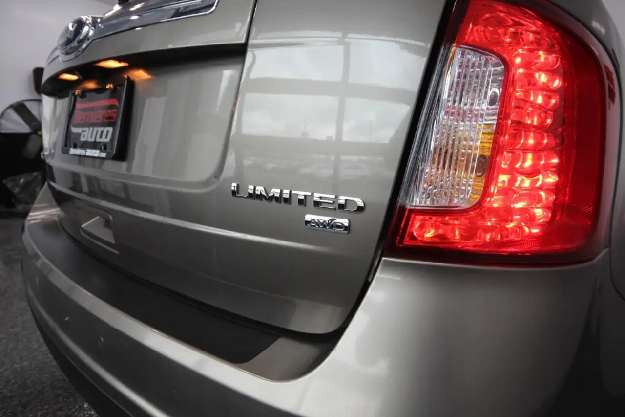 Ford Edge снимка Ford Edge