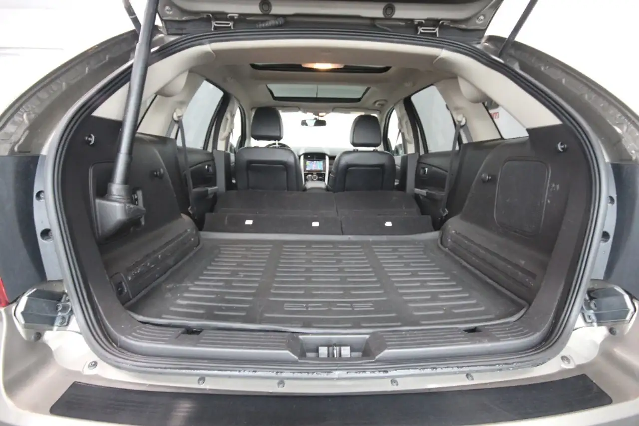 Ford Edge снимка Ford Edge