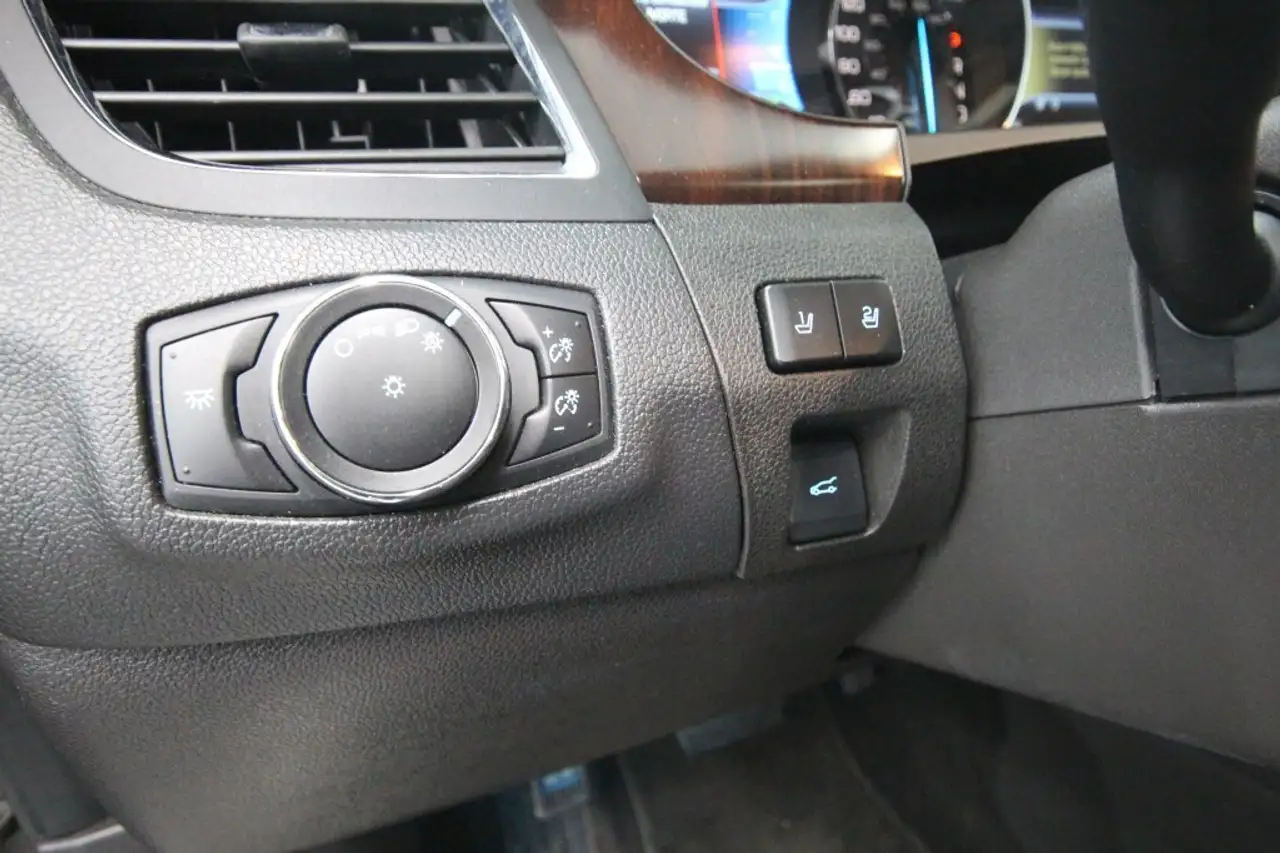 Ford Edge снимка Ford Edge