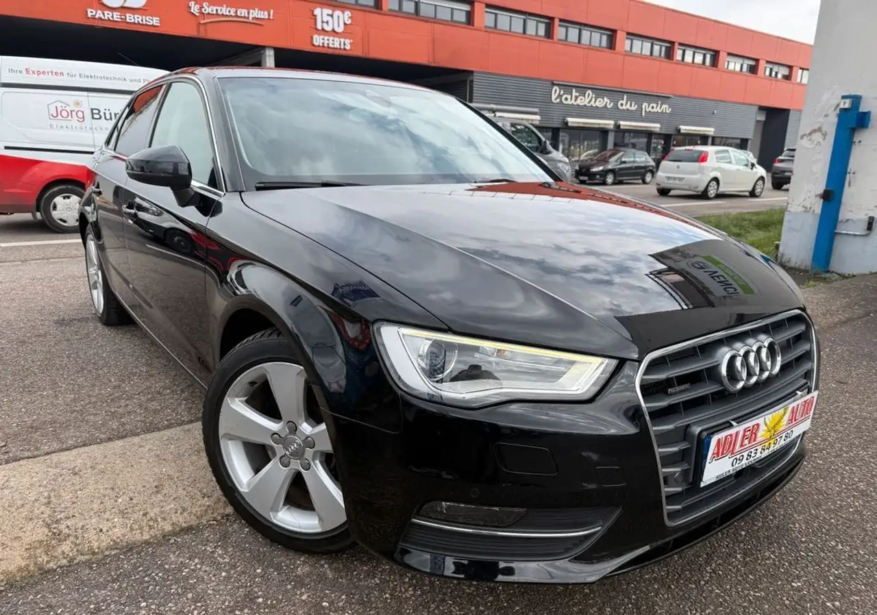 Audi A3 1.8 TFSI 180ch Ambition Luxe quattro S t