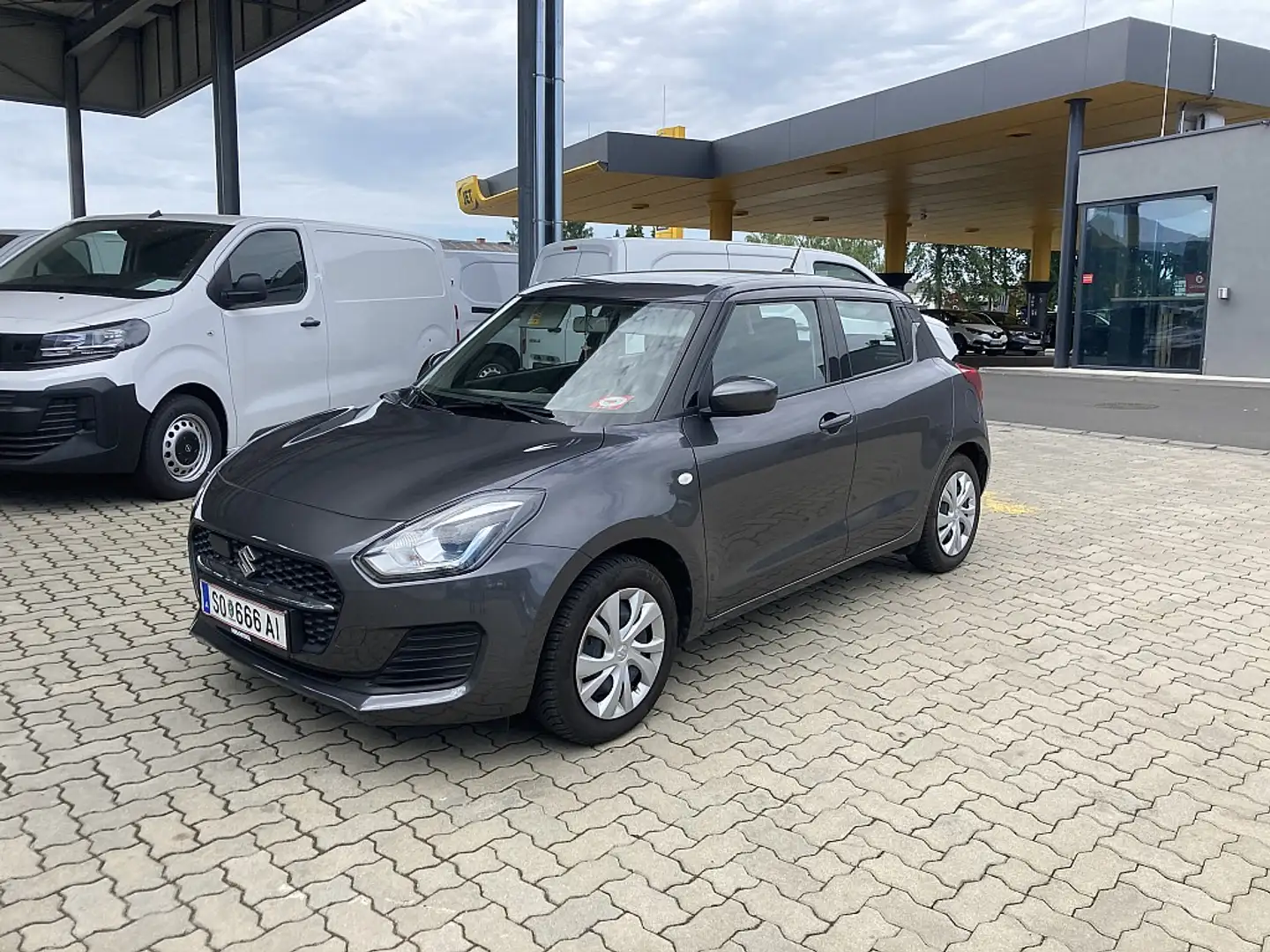 Suzuki Swift 1,2 Hybrid DualJet Clear Argent - 1