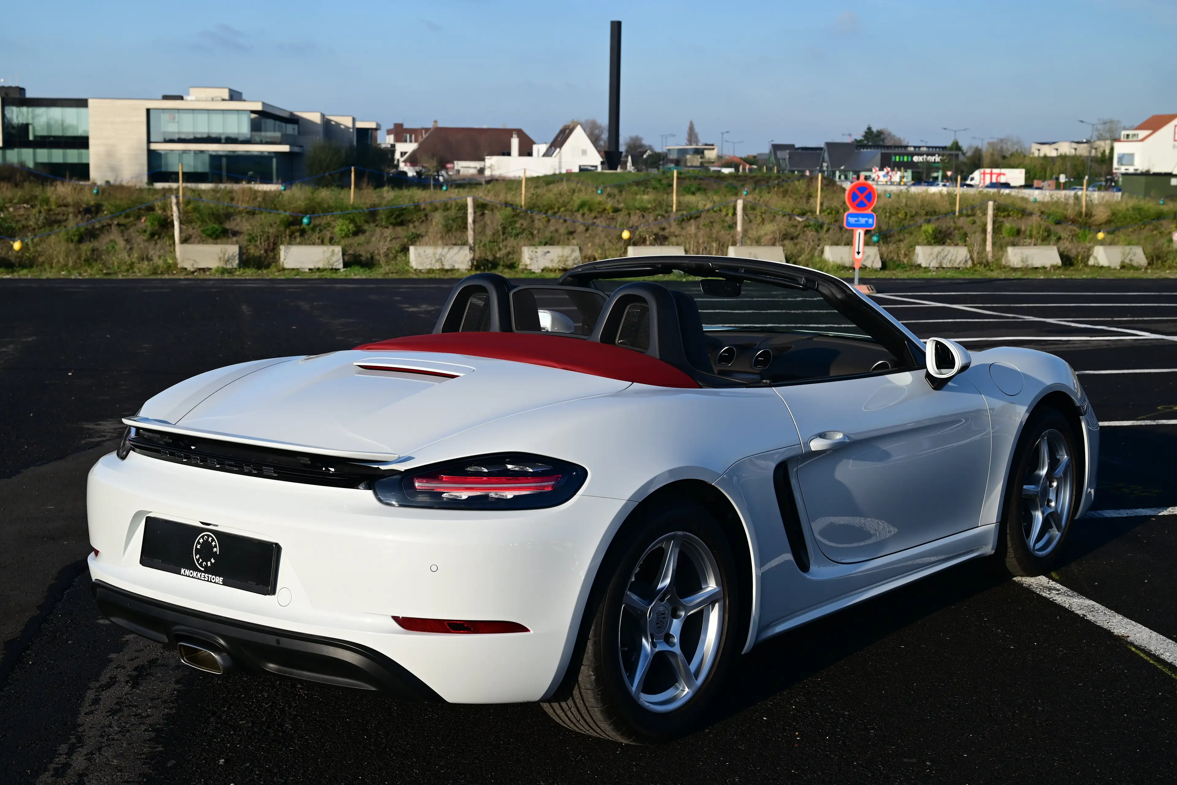 Porsche 718 BOXSTER / PDK / PDLS / CAMERA / ACC / CARPLAY — photo 8