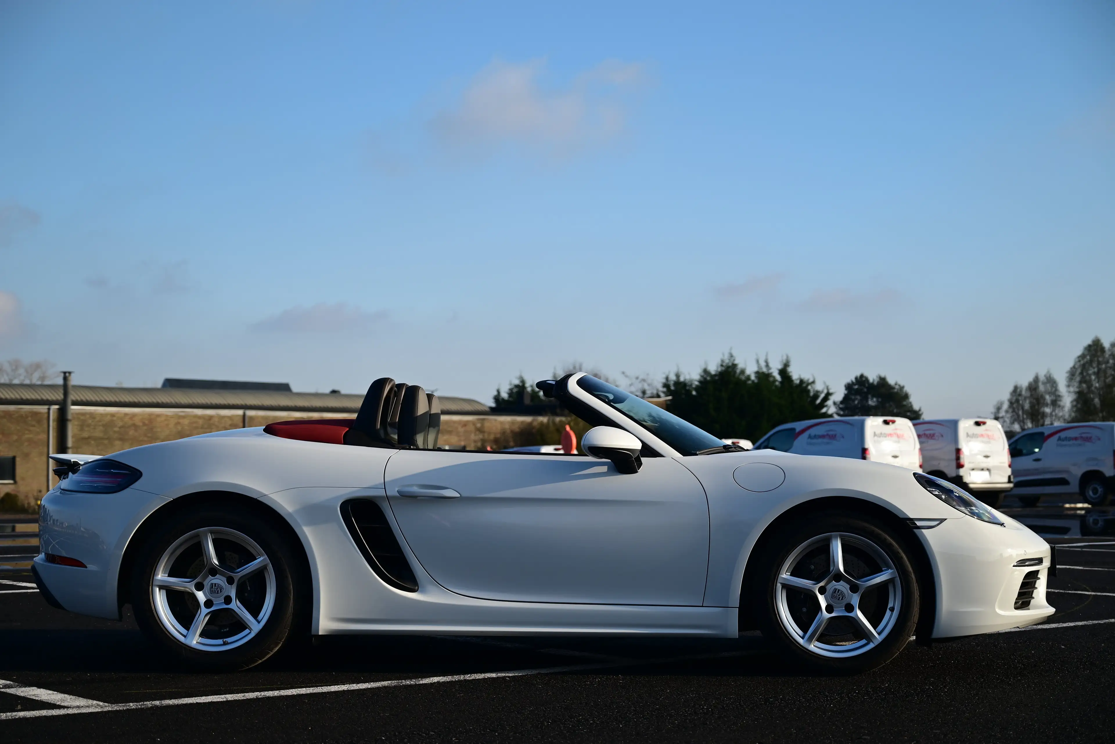 Porsche 718 BOXSTER / PDK / PDLS / CAMERA / ACC / CARPLAY — photo 9