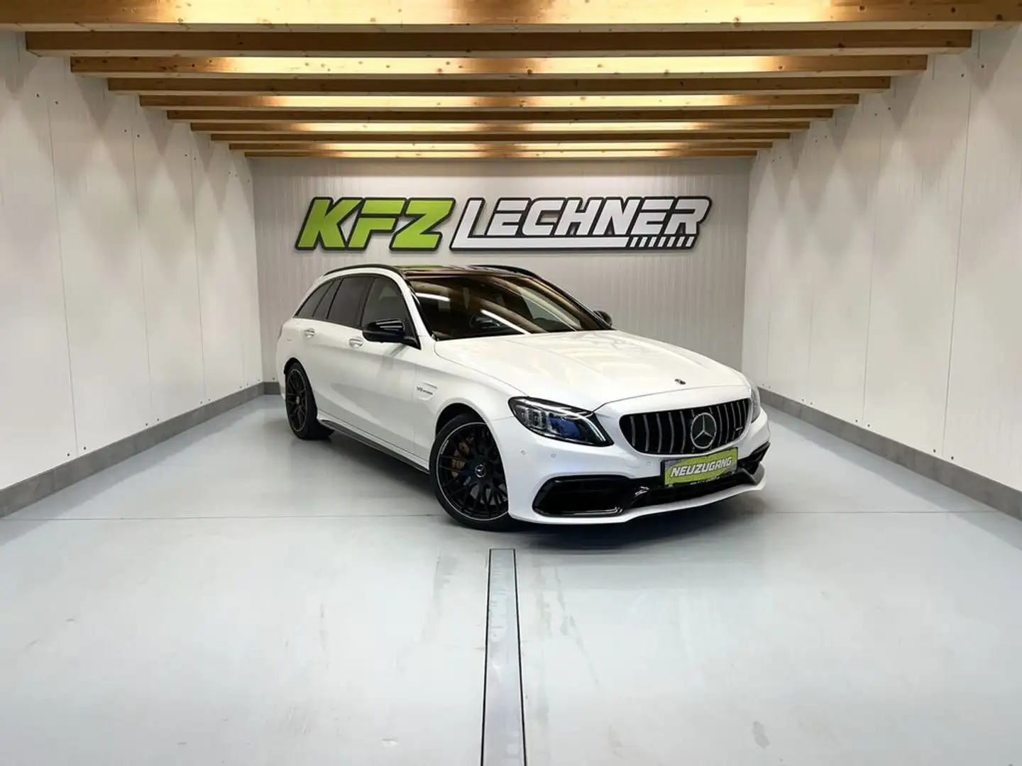 Mercedes-Benz C 63 AMG C 63 S T AMG ''KERAMIK*PANO*PERFORMANCE'' Blanc - 1