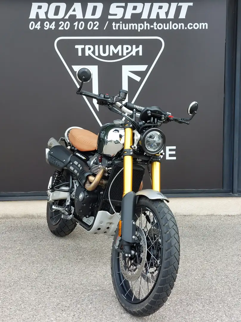 Triumph Scrambler - 2