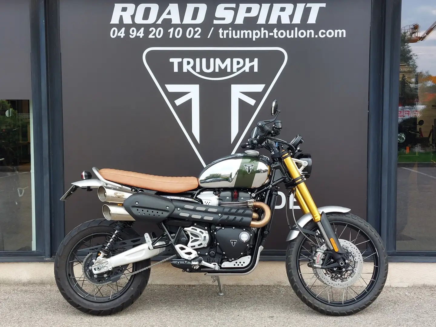 Triumph Scrambler - 1