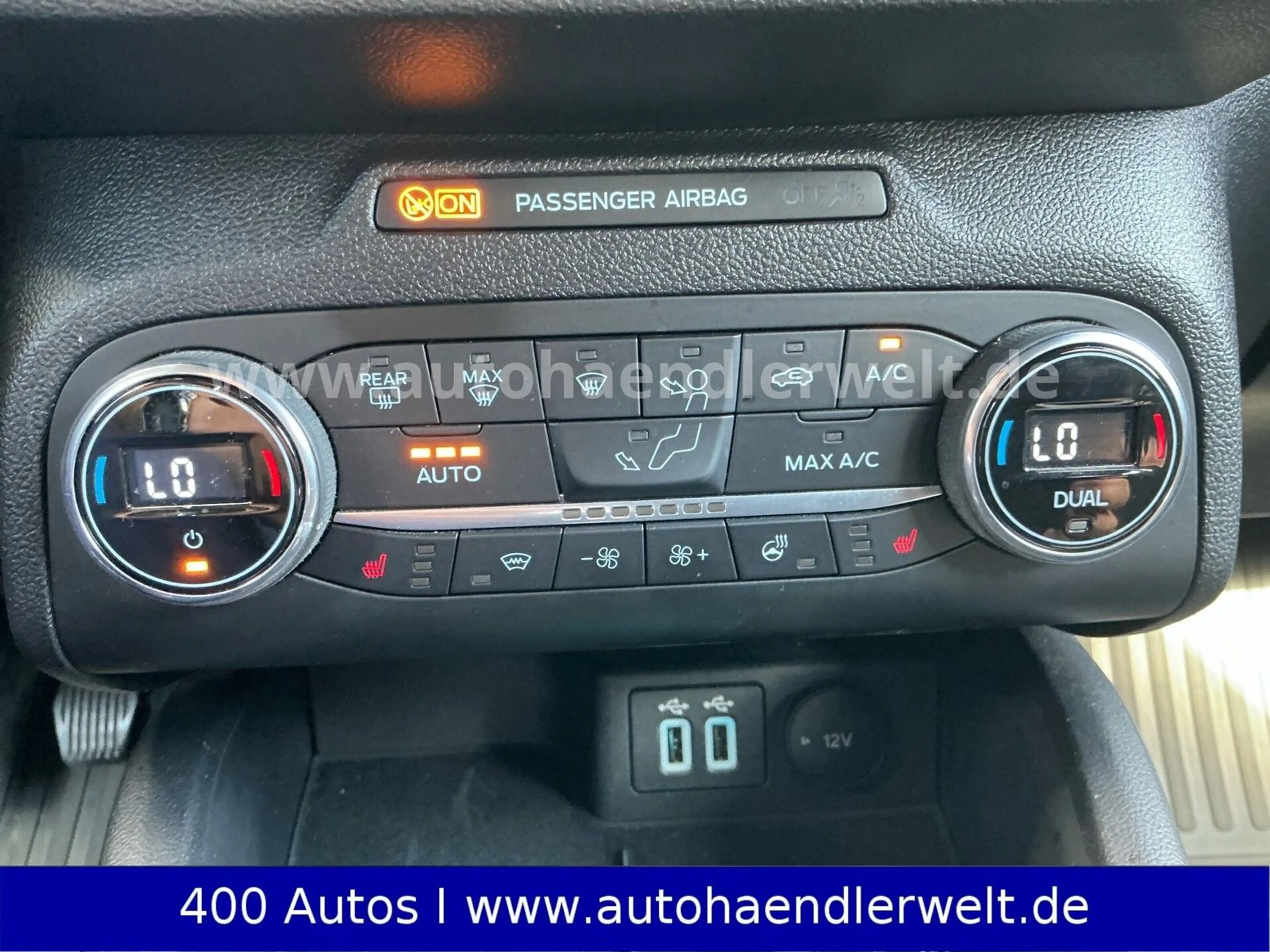 Ford Focus Turnier 1.0 EcoBoost ST-Line — photo 15