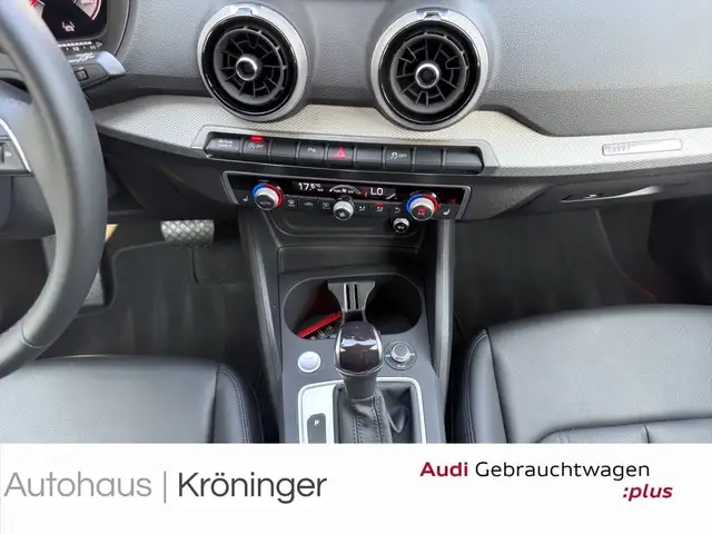 Audi Q2 view 14
