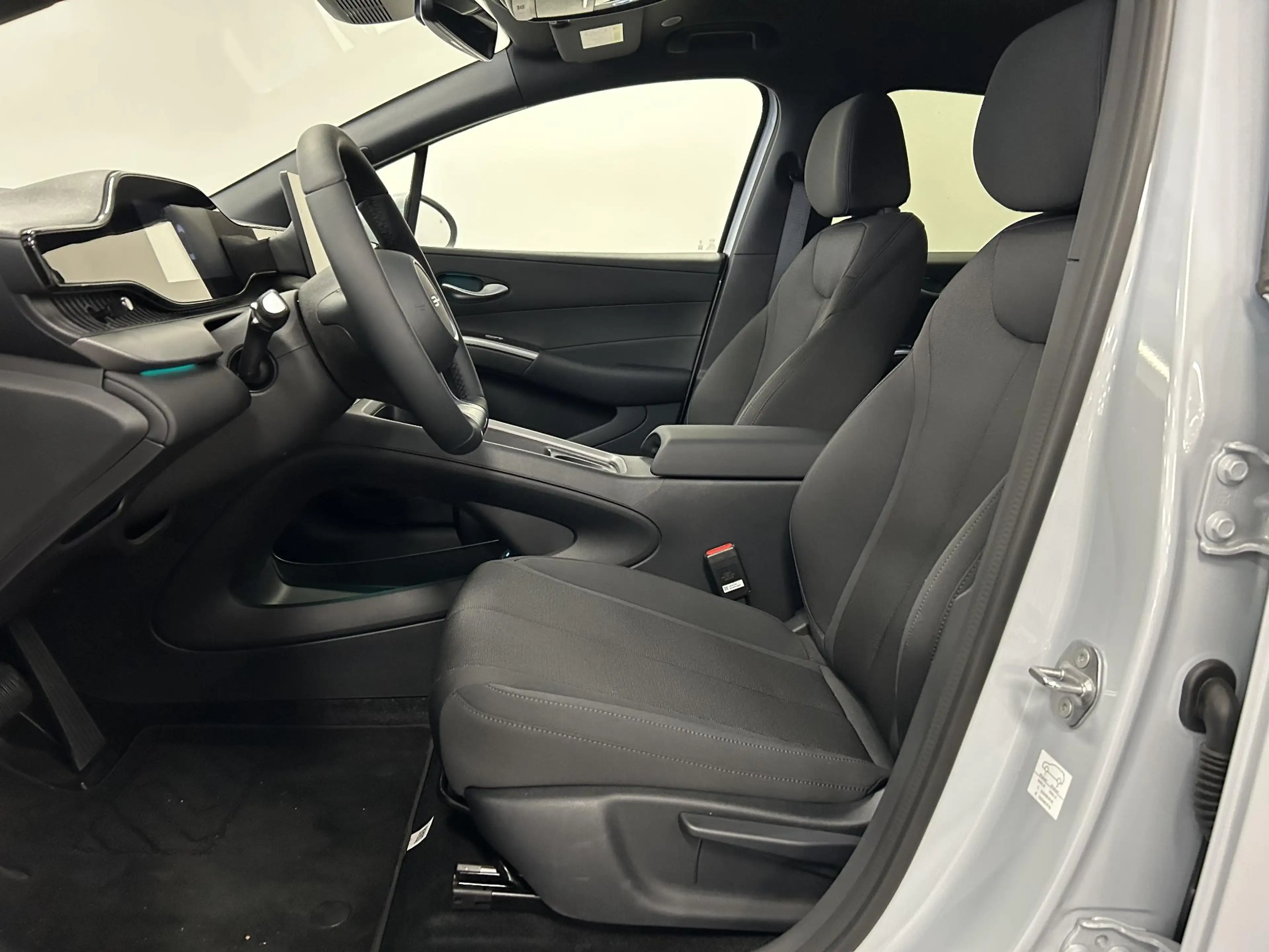 BYD Dolphin G 1.5L DM-i Boost | VOORRAAD VOORDEEL! | BYD UTRECHT — photo 7