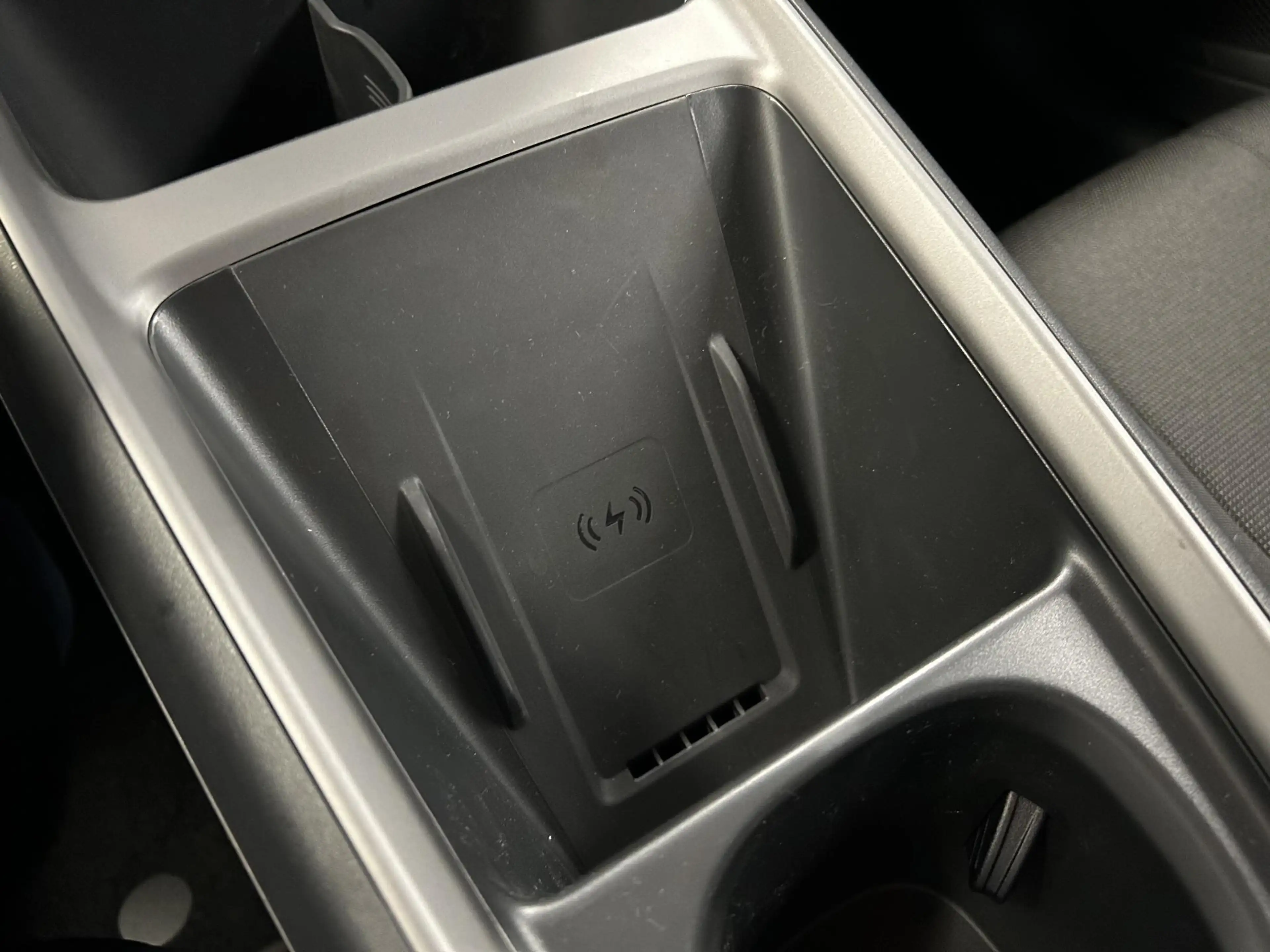 BYD Dolphin G 1.5L DM-i Boost | VOORRAAD VOORDEEL! | BYD UTRECHT — photo 37