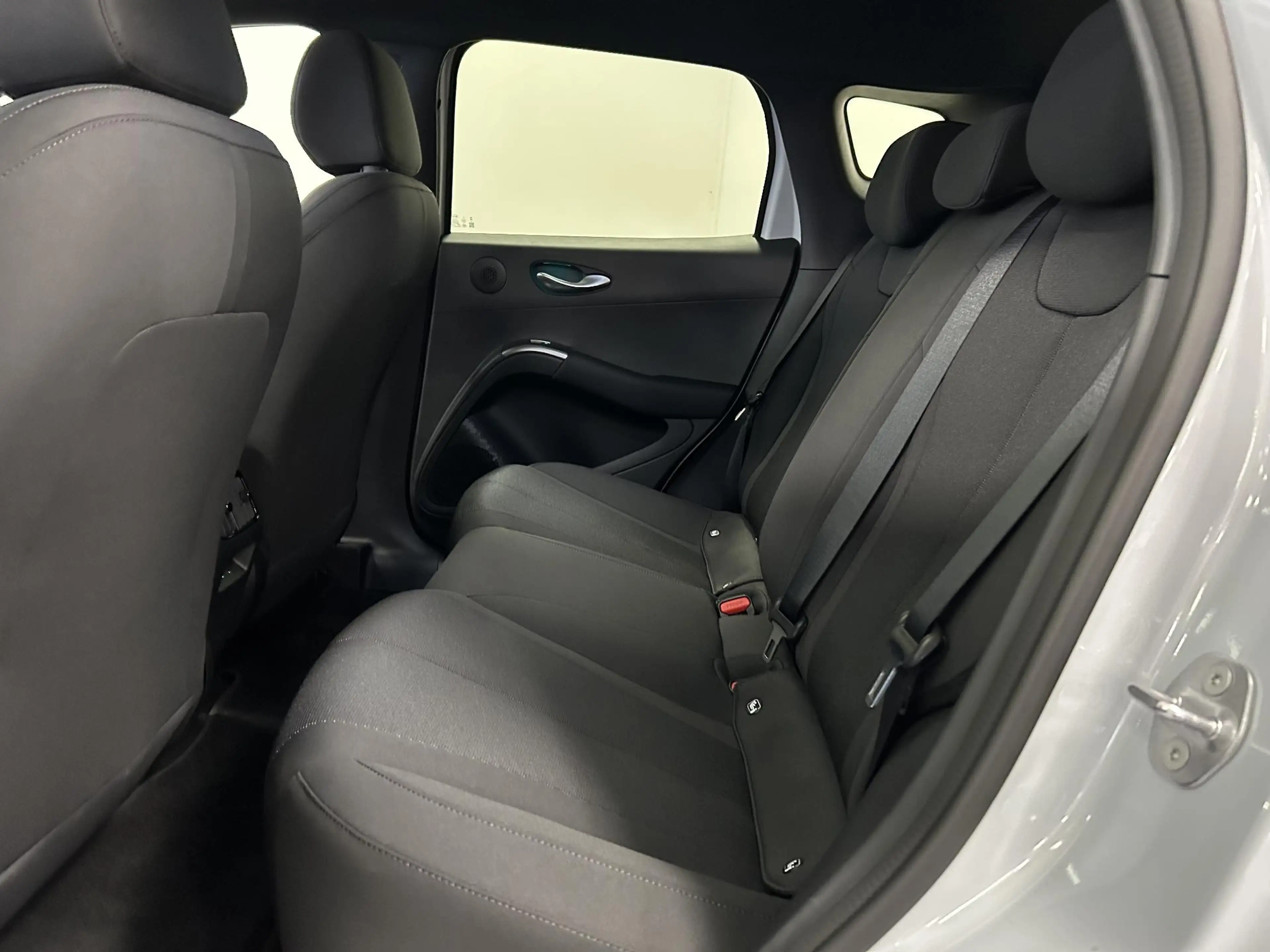 BYD Dolphin G 1.5L DM-i Boost | VOORRAAD VOORDEEL! | BYD UTRECHT — photo 8