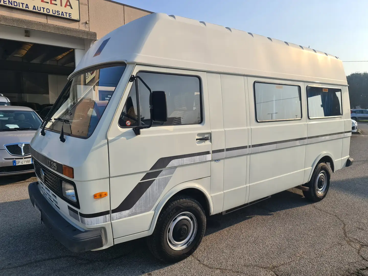 Volkswagen LT 35 2.4 Diesel 9POSTI 75000KM Bílá - 1