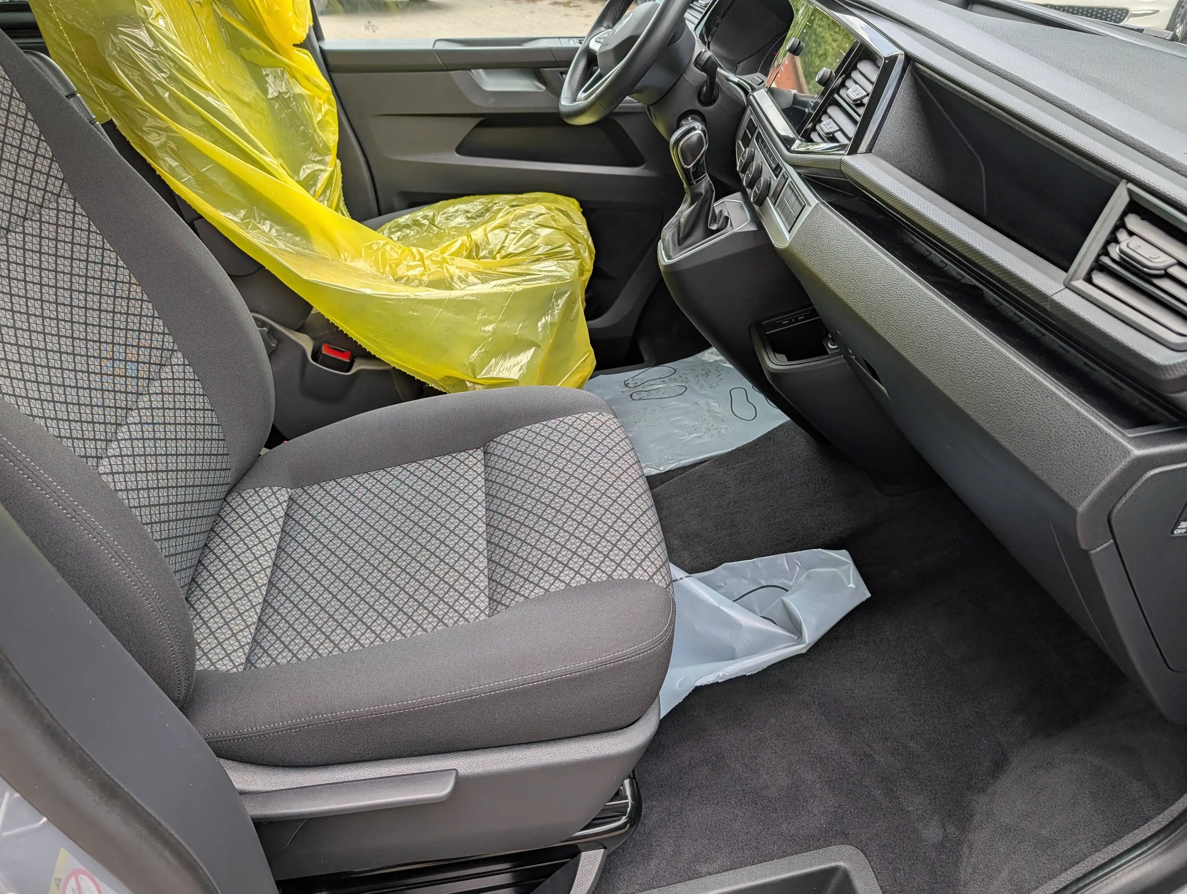 Volkswagen T6.1 Multivan Multivan Trendline | ACC | LED | Kamera | AHK | Navi | Sitzhzg | 7-Sitzer | 2 Drehsitze — photo 7