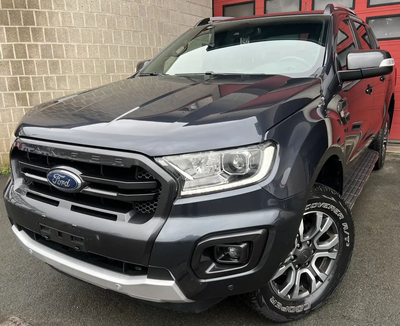 Ford Ranger 2.0 BiT EcoBlue Wildtrak ( 20.652 € HTVA ) Gris - 1