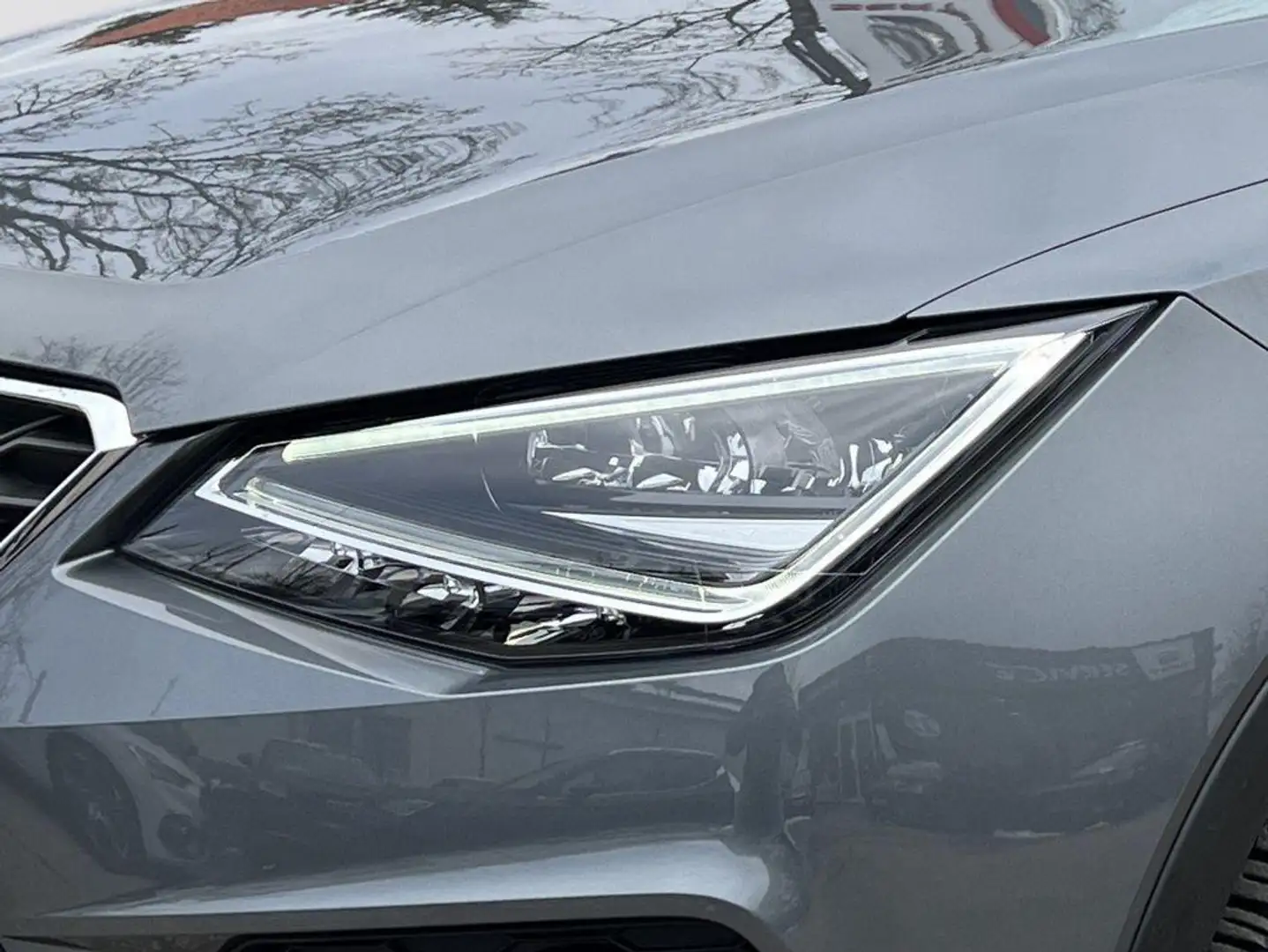 SEAT Arona 1.5 TSI ACT FR NAVI LED ACC SHZ Kamera Szürke - 2