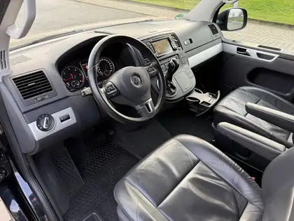 Annonce voiture d'occasion Volkswagen T5 Multivan - CARADIZE