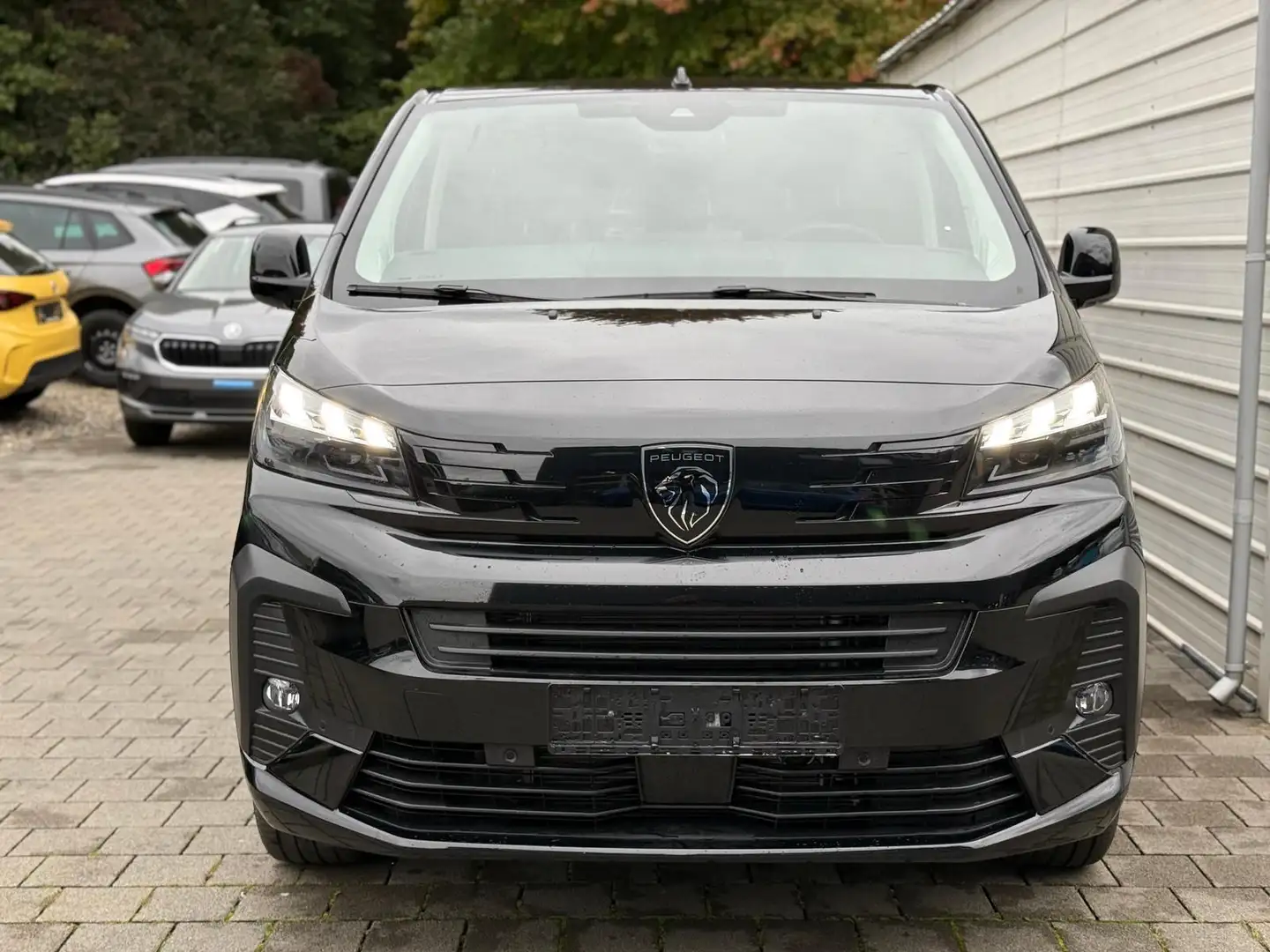 Peugeot Traveller Premium L3 180 BHDI *NAVI*KAMERA*AHK 132 kW (17... Nero - 2